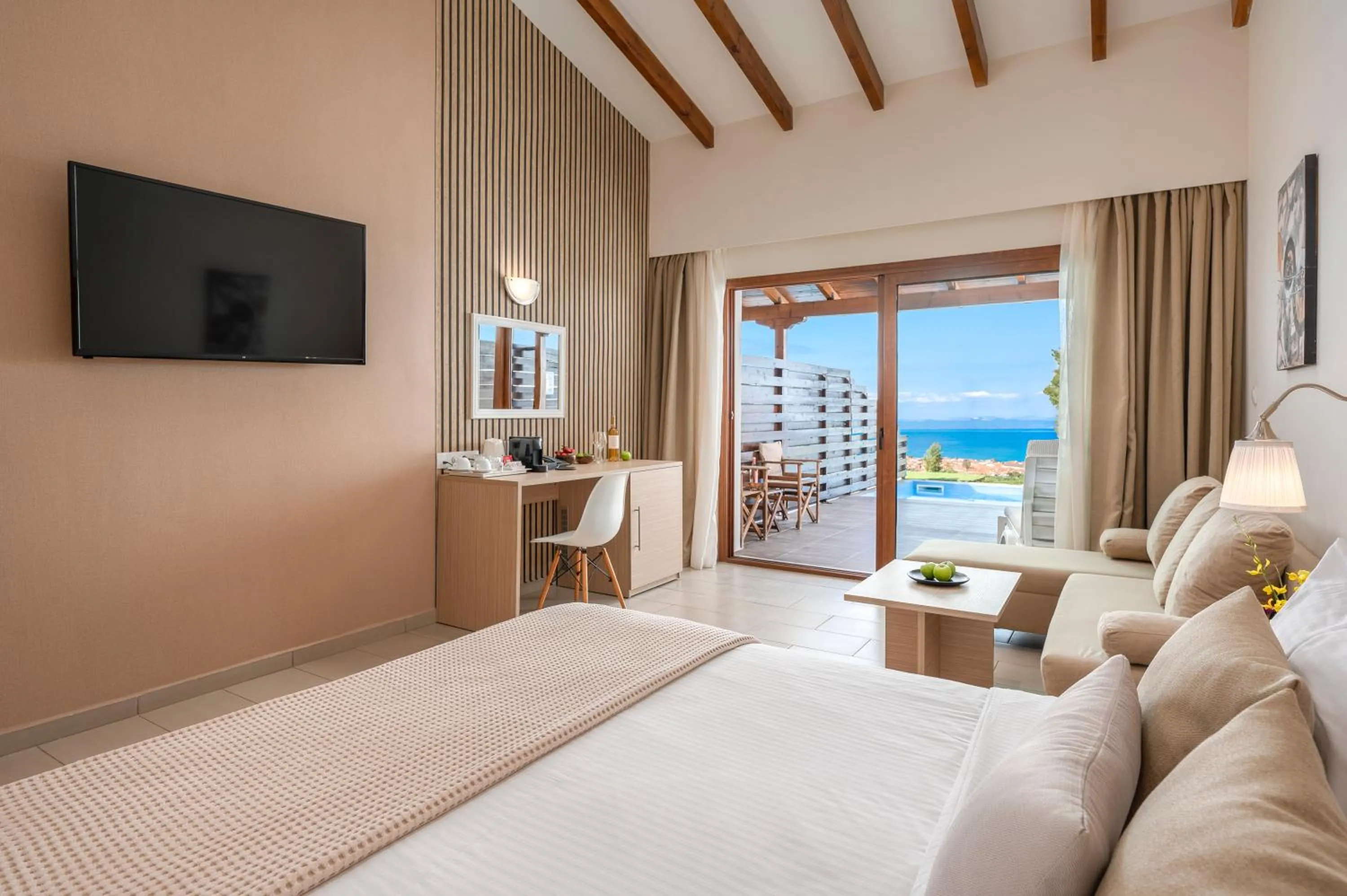 furniture, Bed in Alia Palace Hotel - Adults Only 16+