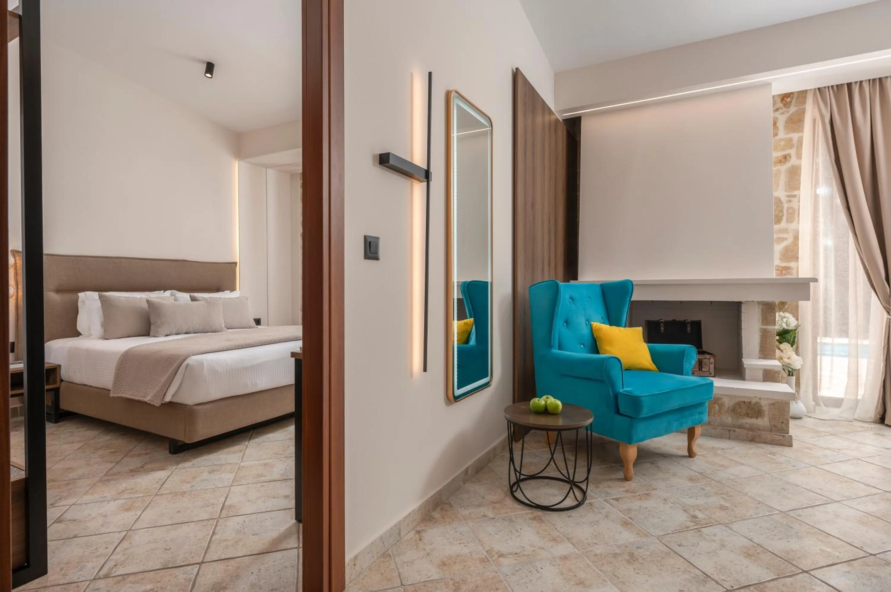 Photo of the whole room, Bed in Alia Palace Hotel - Adults Only 16+