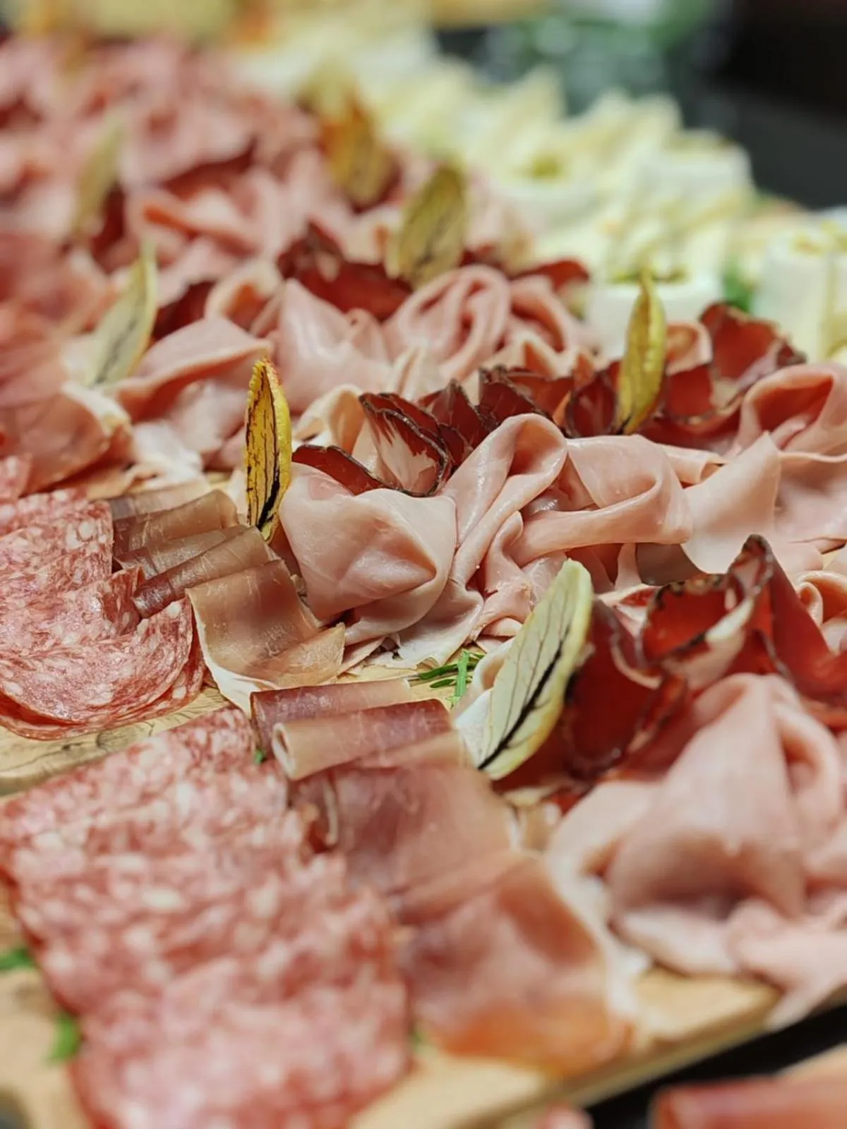 Restaurant/places to eat in BAGLIO TRAMONTANA