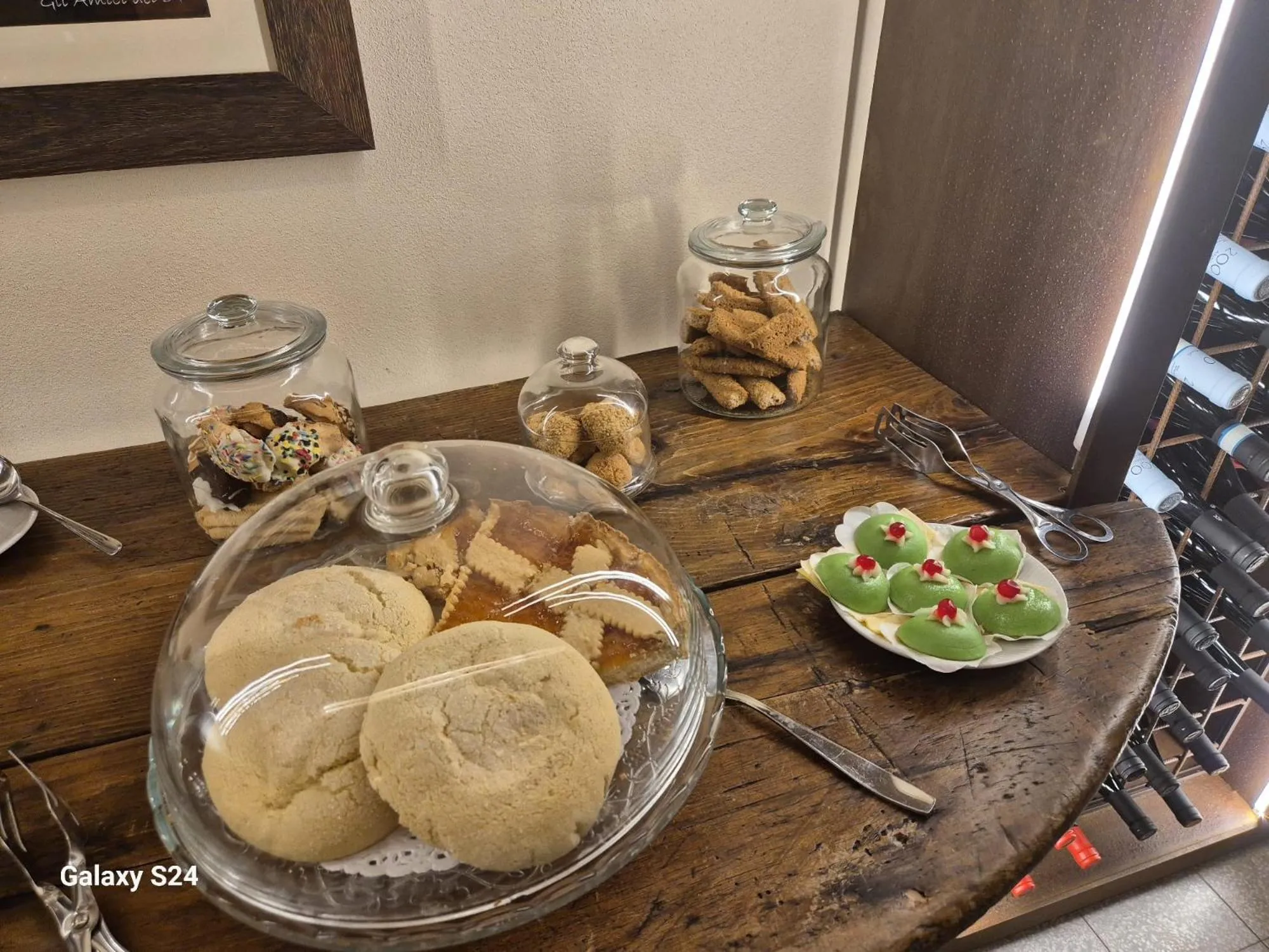 Restaurant/places to eat in BAGLIO TRAMONTANA