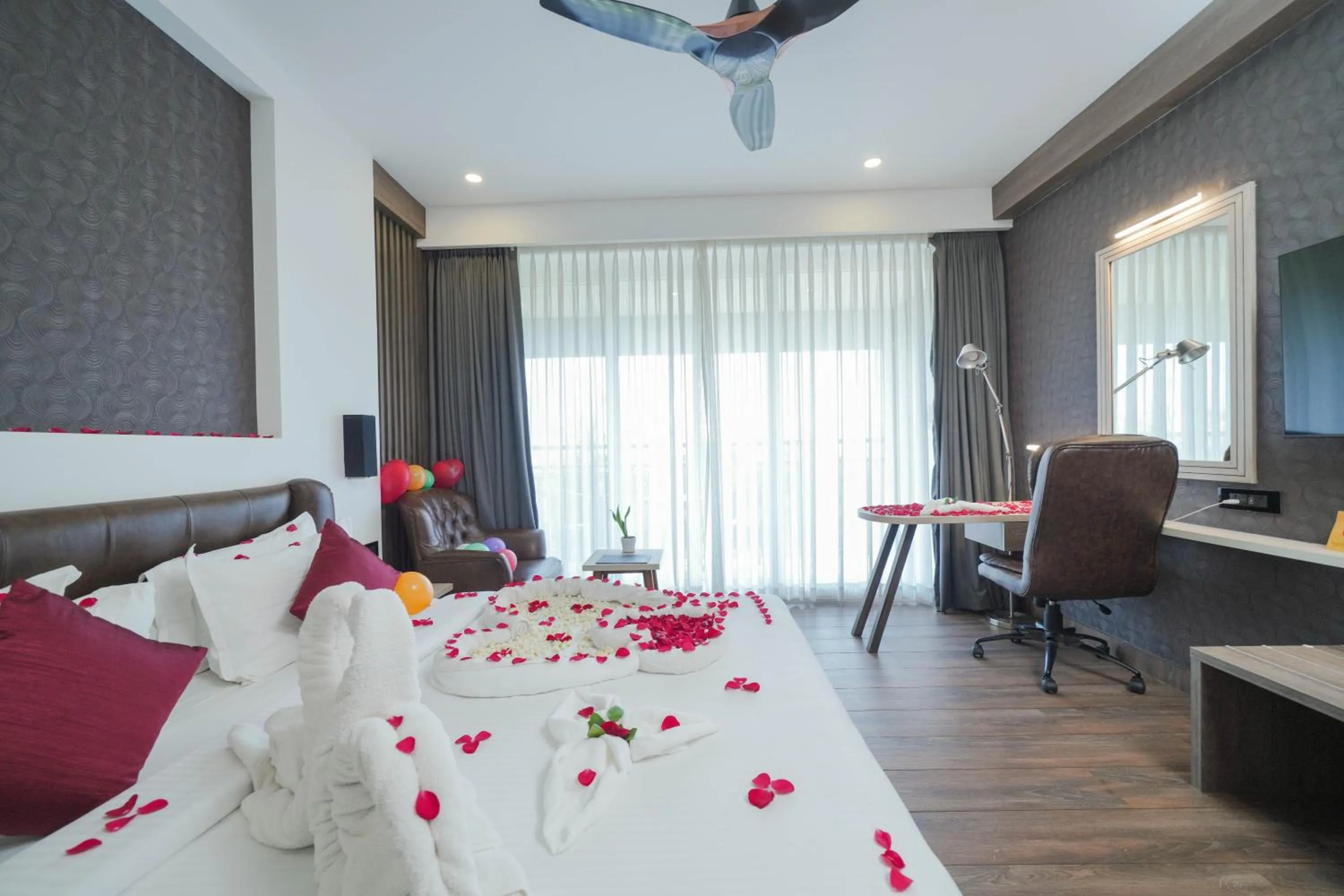 Bed in Classic Regency