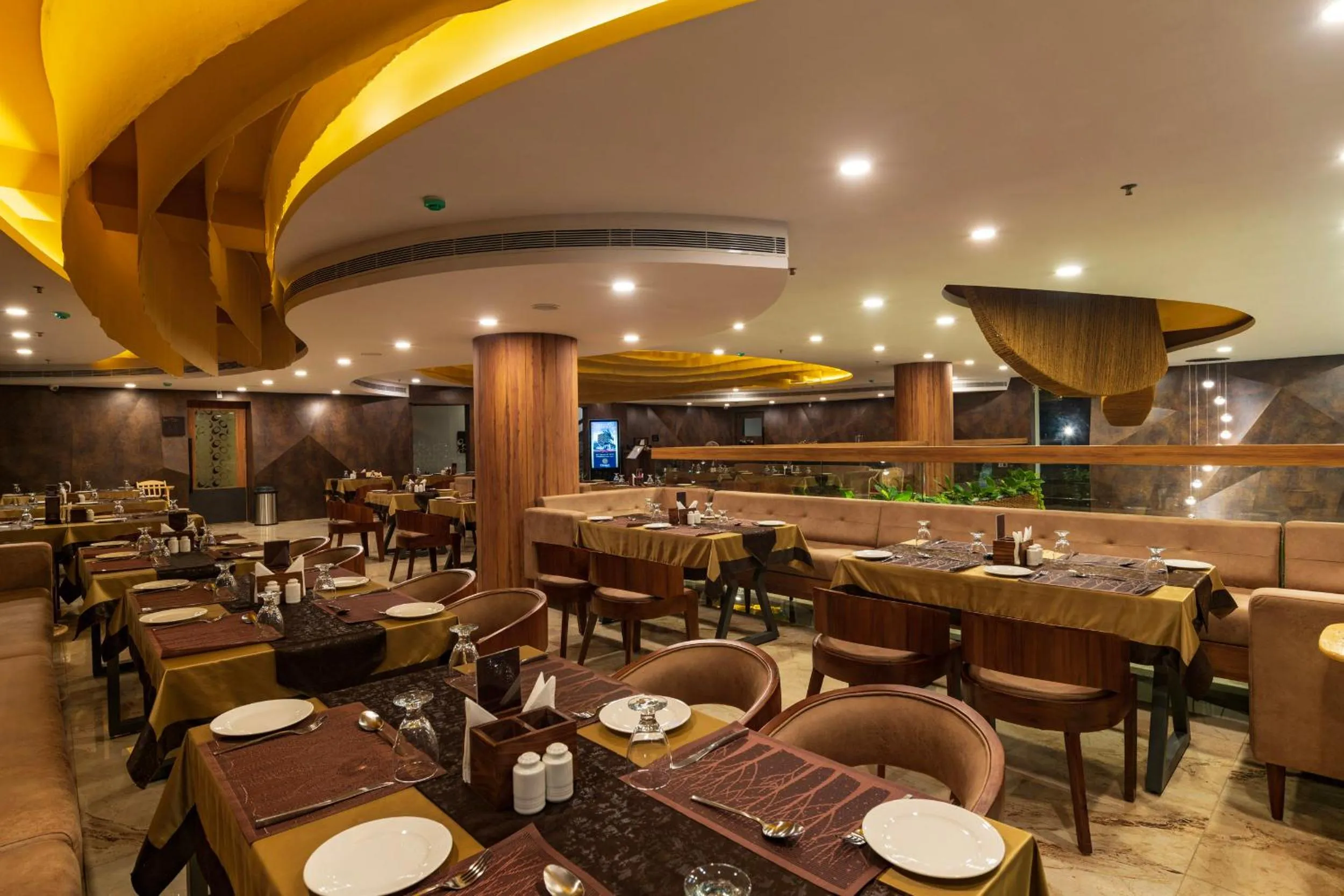 Restaurant/places to eat in Classic Regency