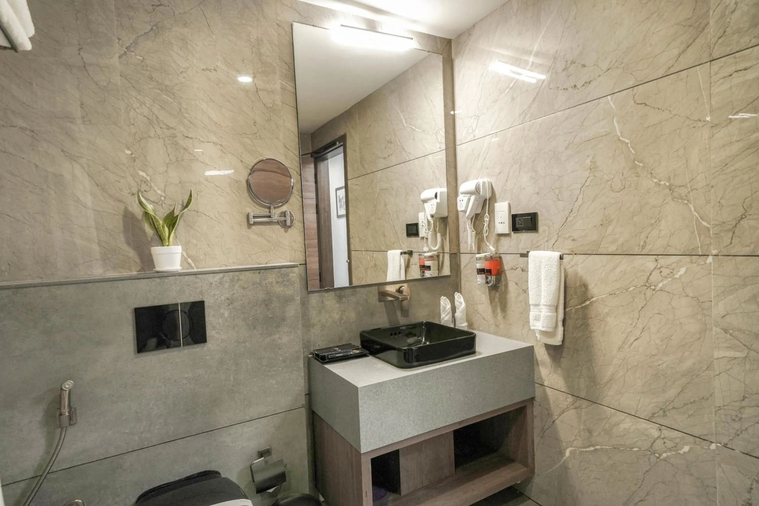 towels in Classic Regency