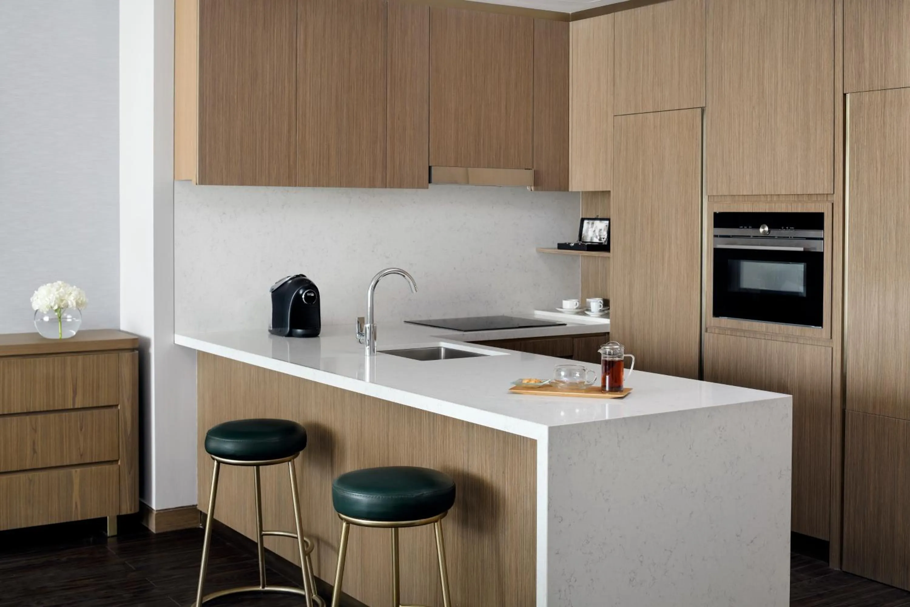 Coffee/tea facilities in InterContinental Residences Abu Dhabi by IHG