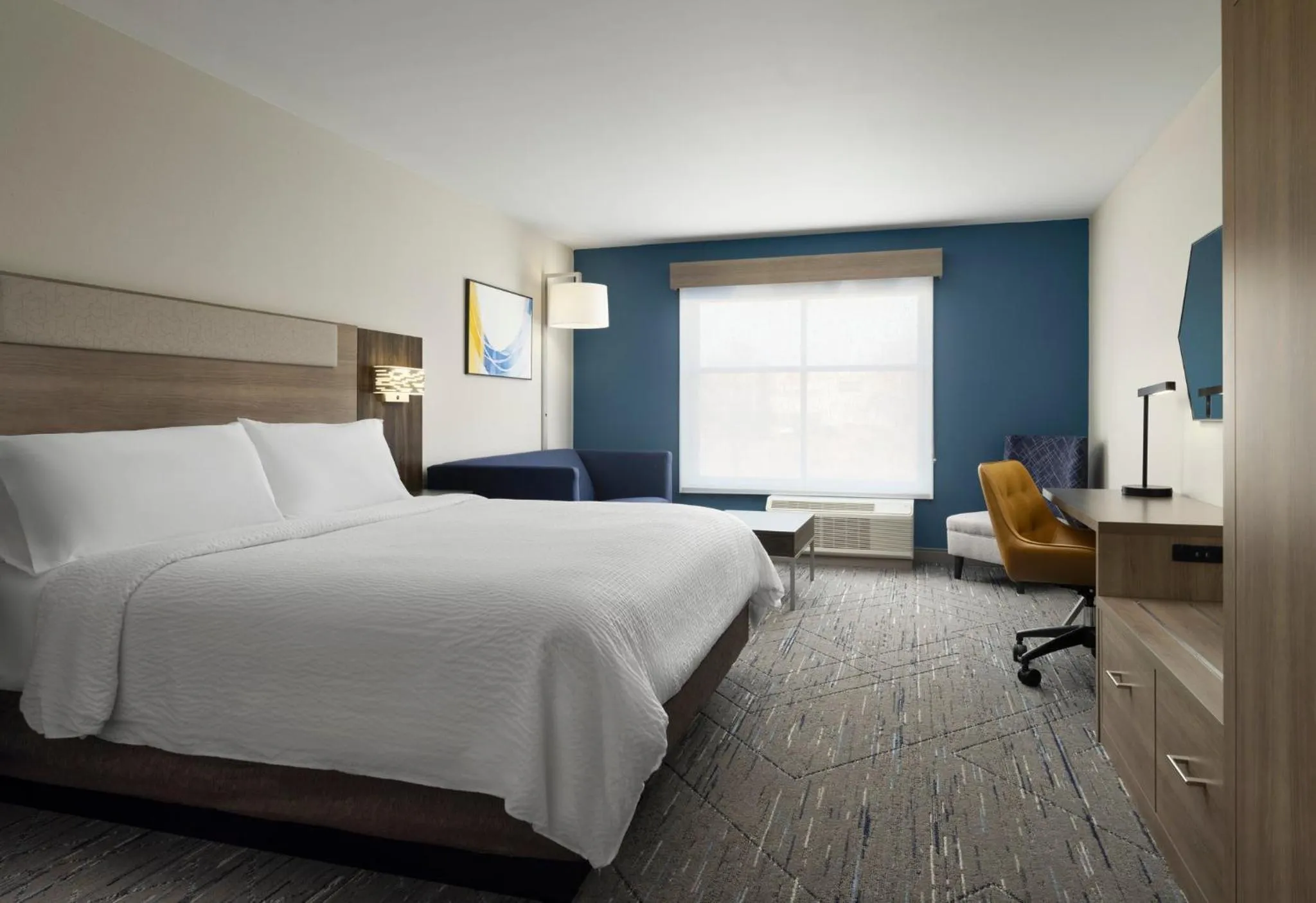 Photo of the whole room, Bed in Holiday Inn Express - Jackson - Ridgeland by IHG