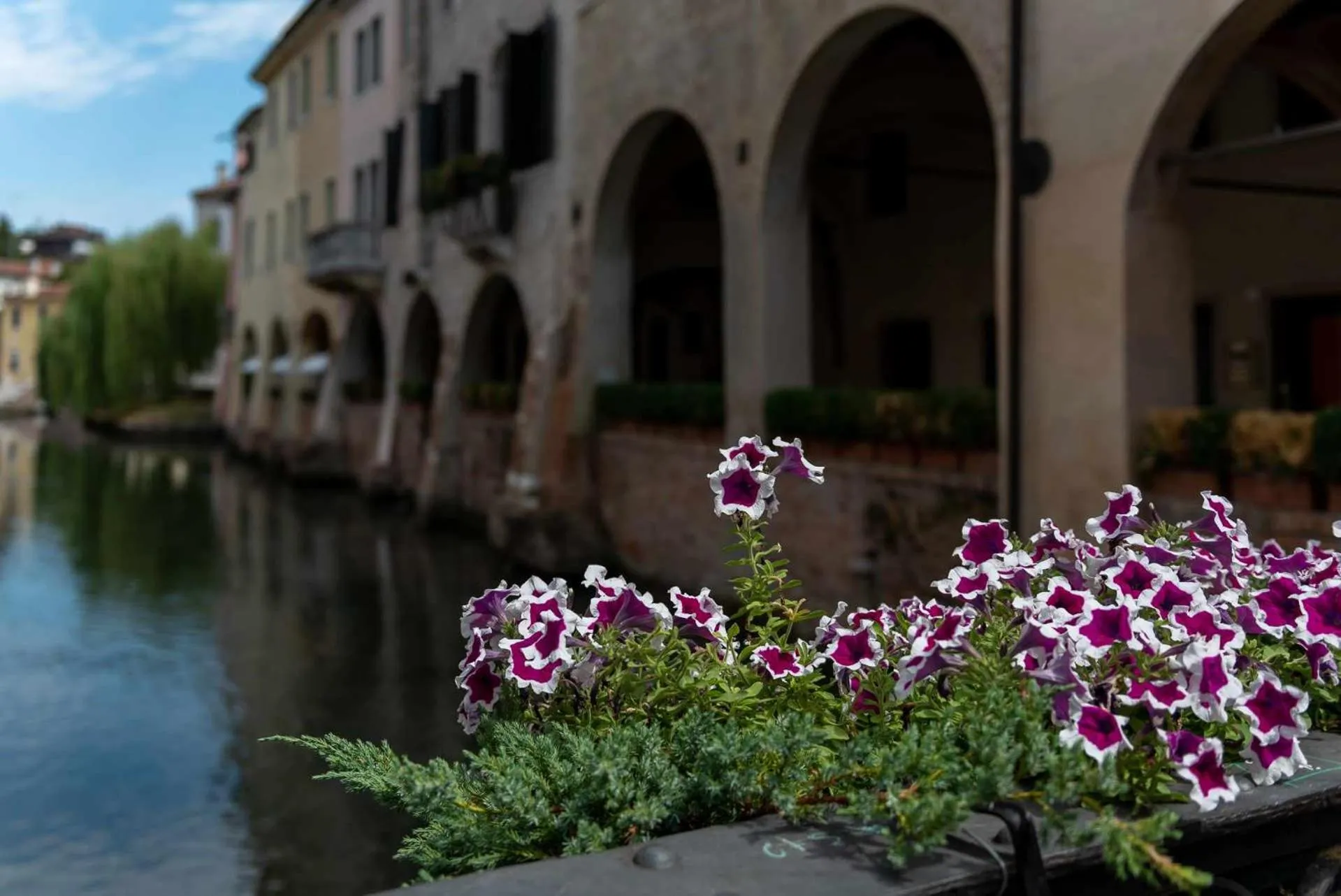 River view in Buranelli Charme Rooms