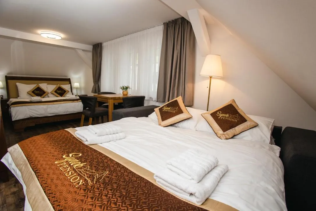 Bed in SYNEK Pension