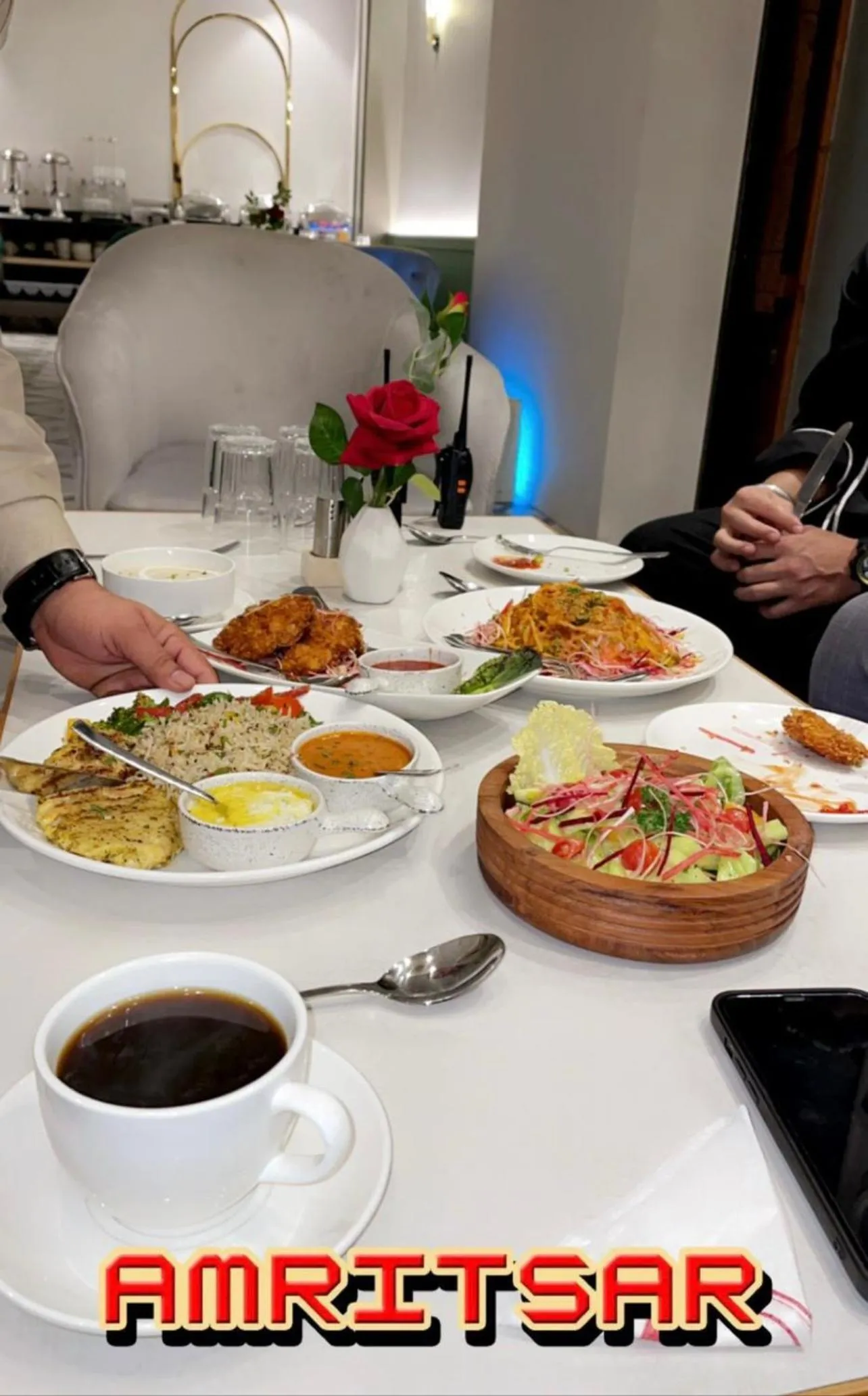 Restaurant/places to eat in Hotel Euphoria Green