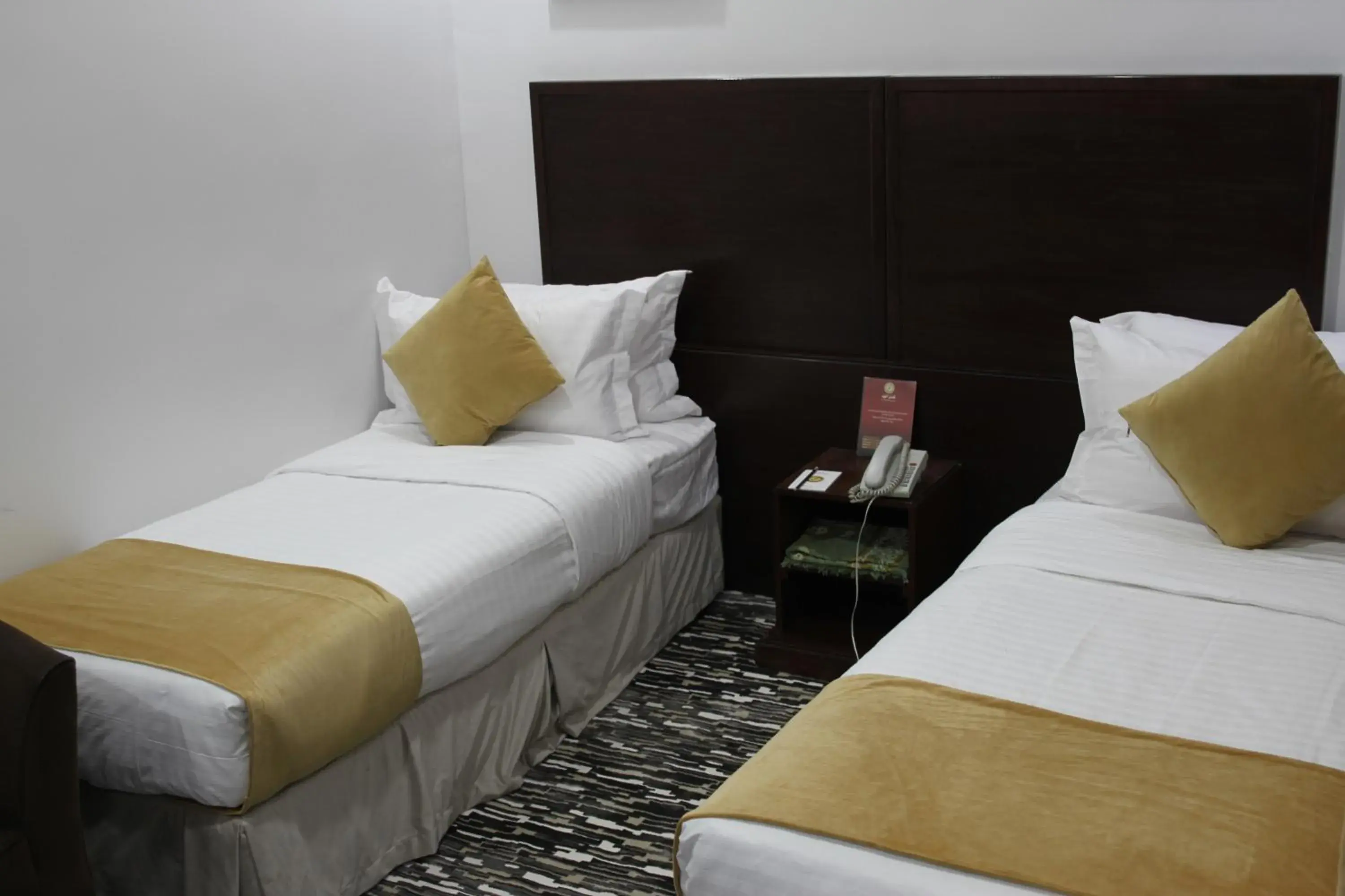 Budget Twin Room in Carawan Al Khaleej Hotel Olaya Budget Twin Room in Carawan Al Khaleej Hotel Olaya