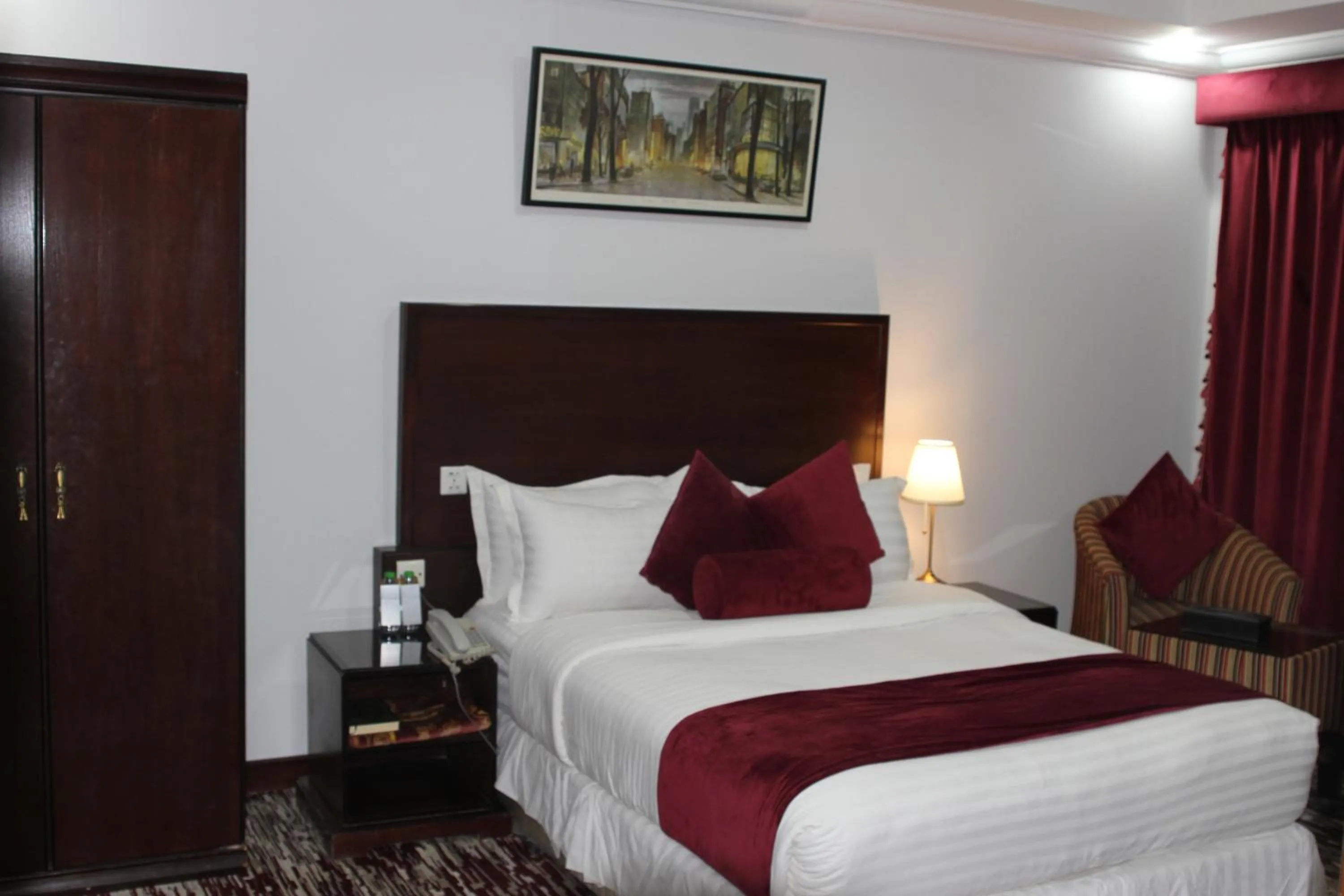 Bed in Carawan Al Khaleej Hotel Olaya