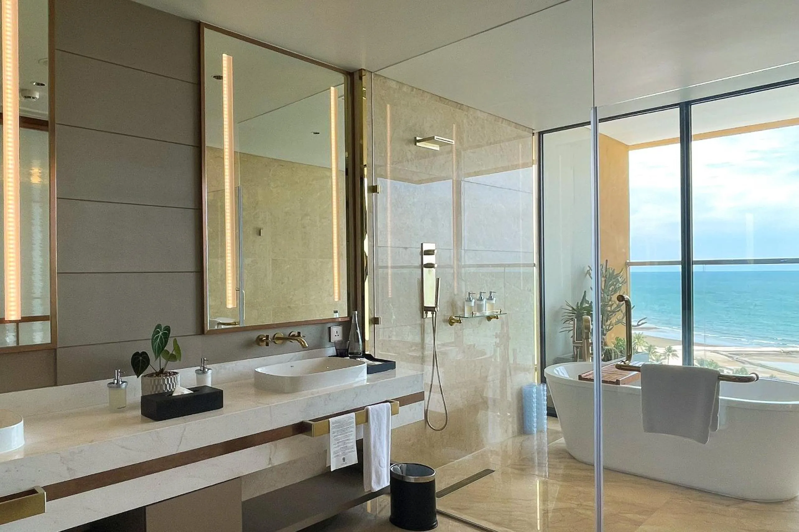 Bathroom in Dhawa Ho Tram