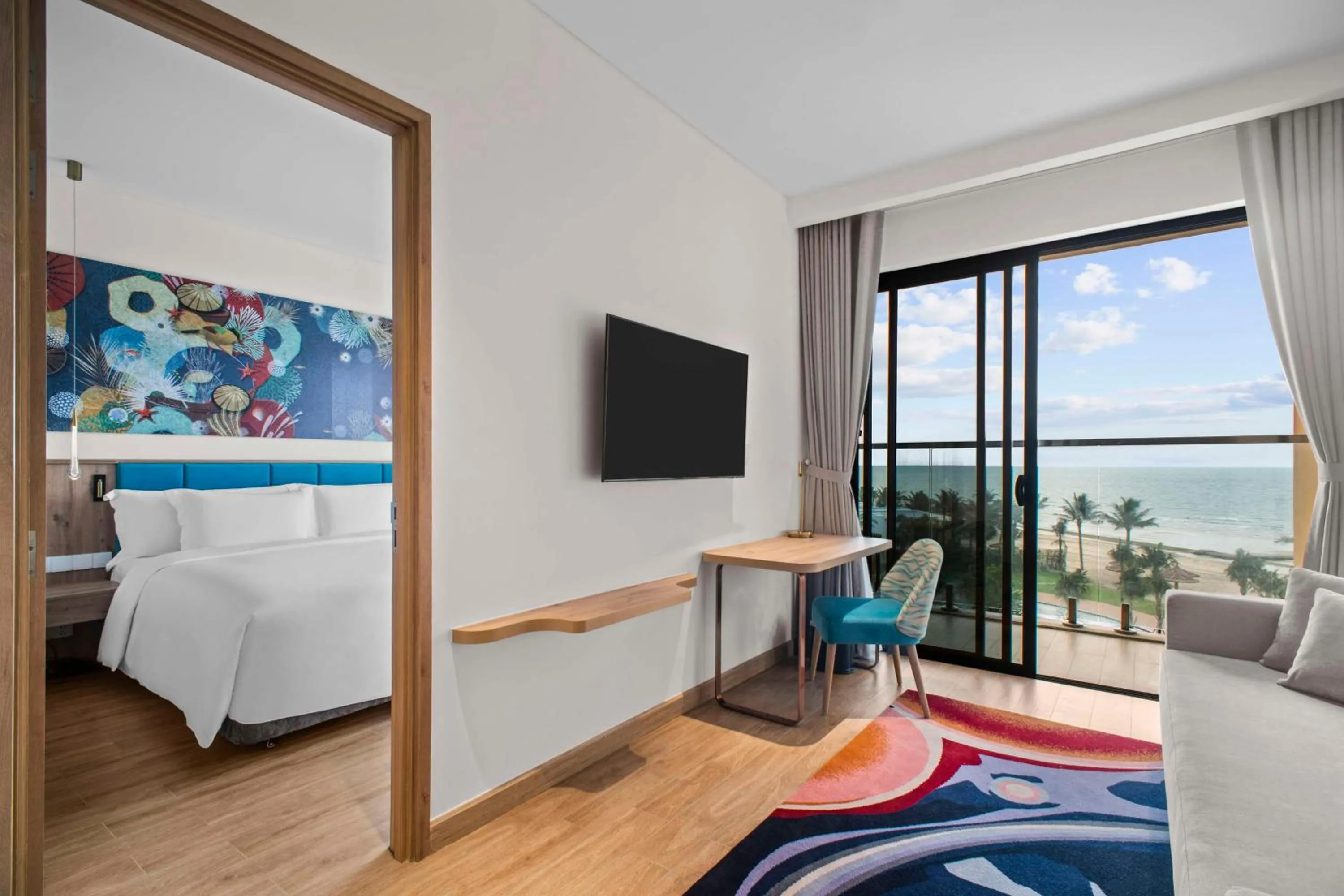 Photo of the whole room, Bed in Dhawa Ho Tram