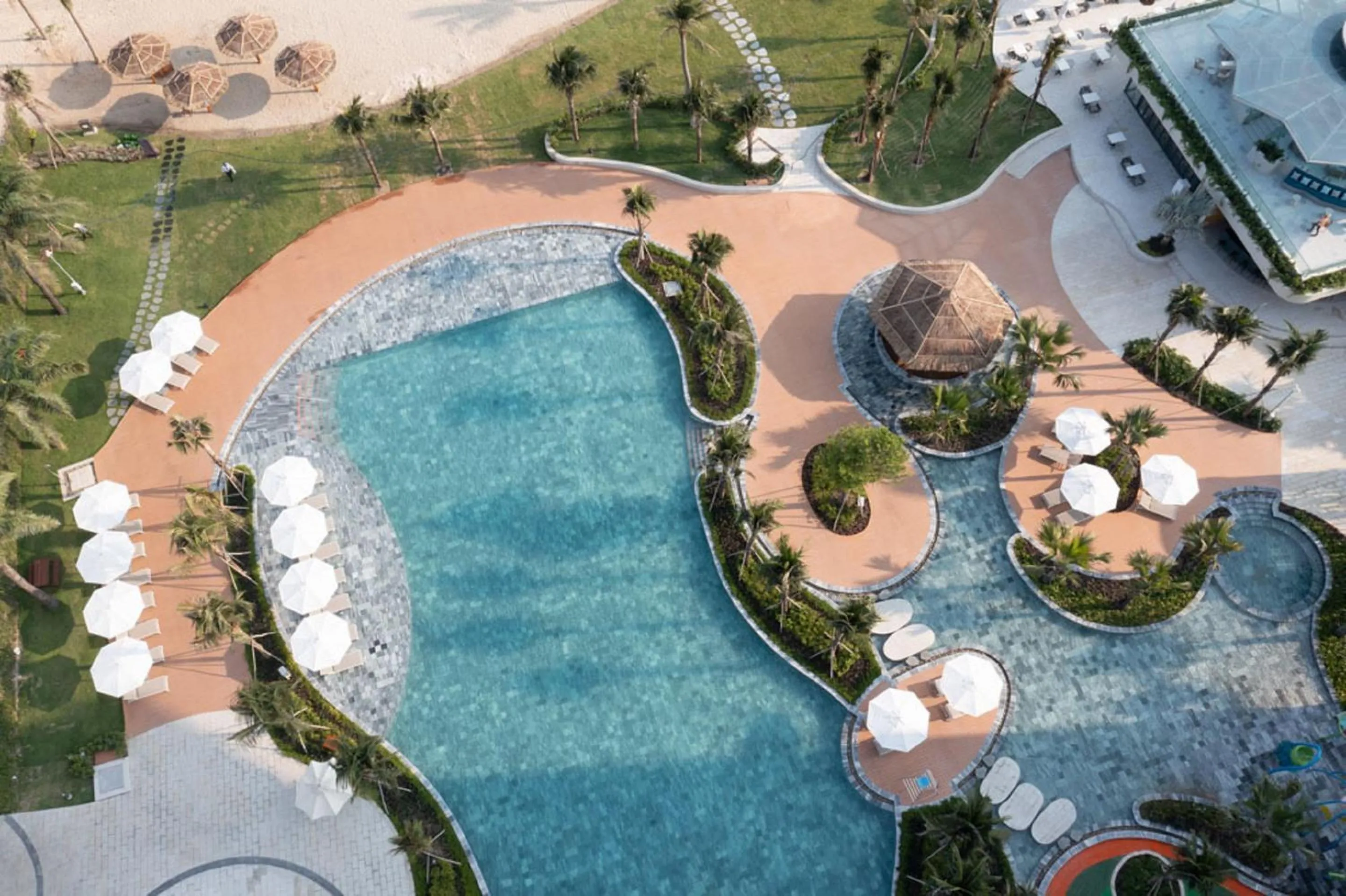 Pool view in Dhawa Ho Tram