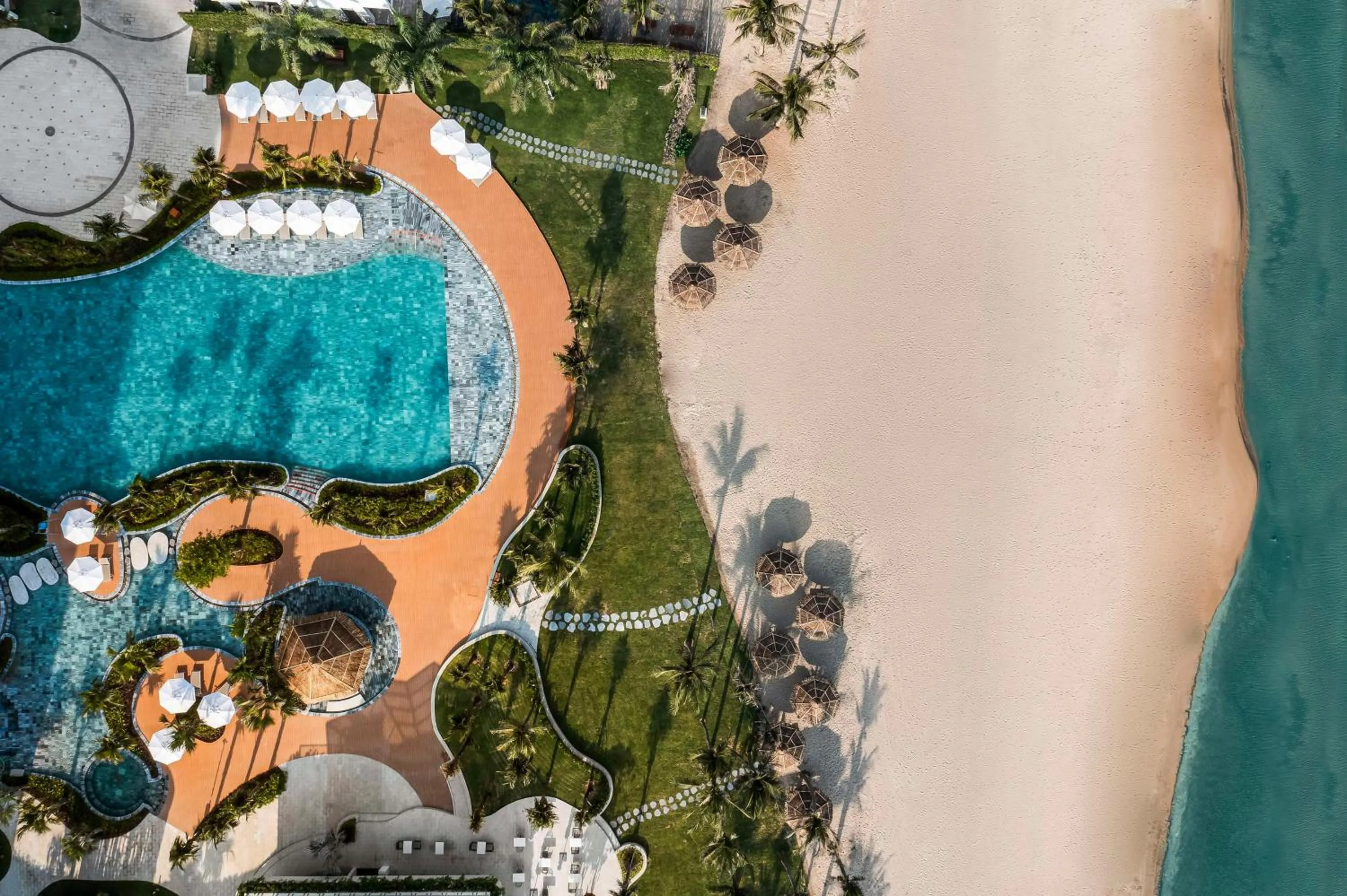 Beach in Dhawa Ho Tram