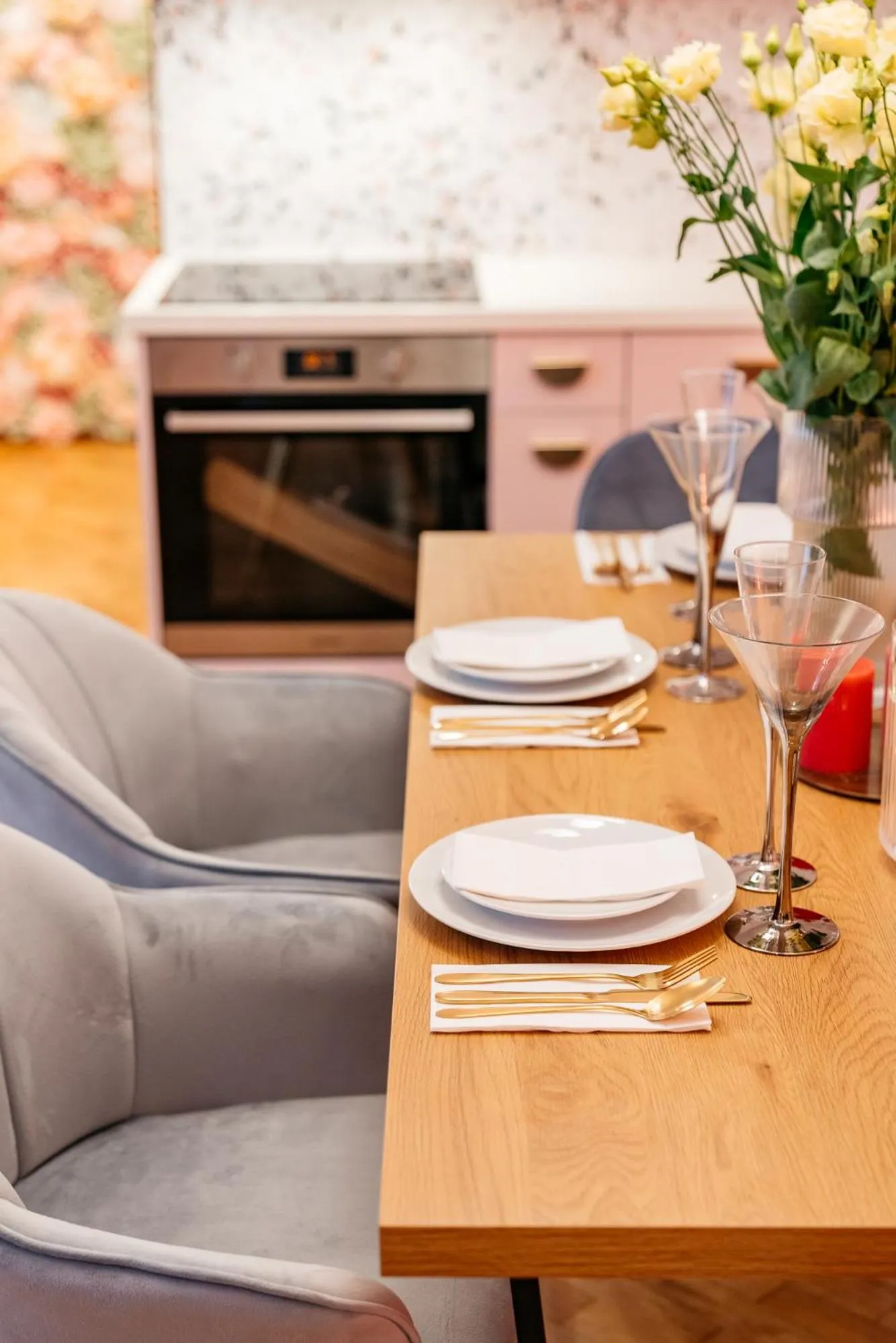 Kitchen or kitchenette in Crystal House II - LoftAffair Collection