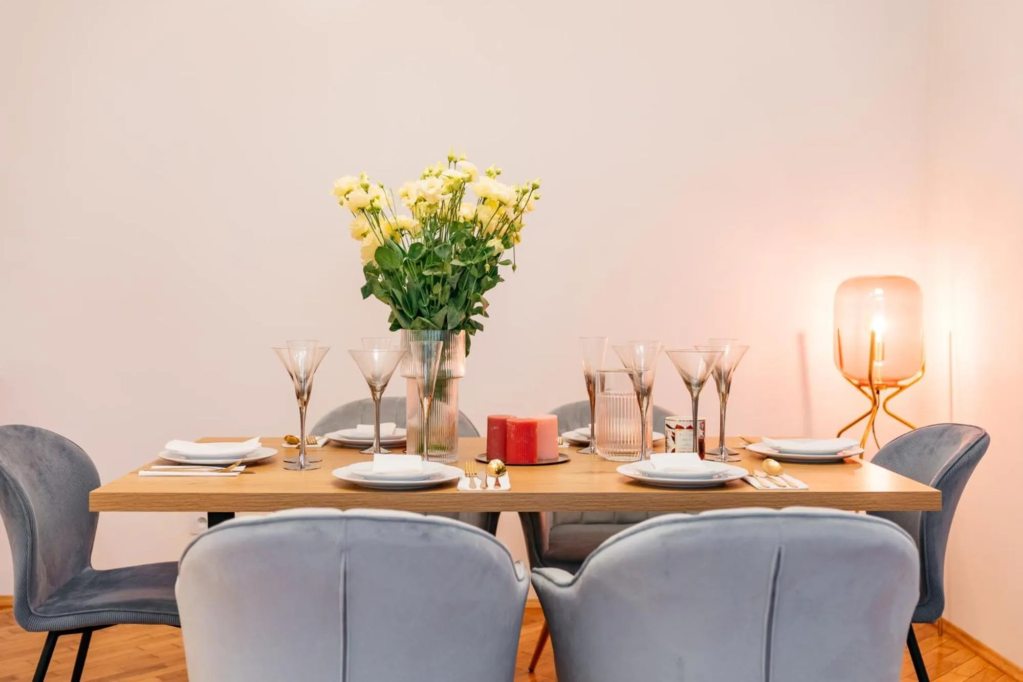 Living room in Crystal House II - LoftAffair Collection