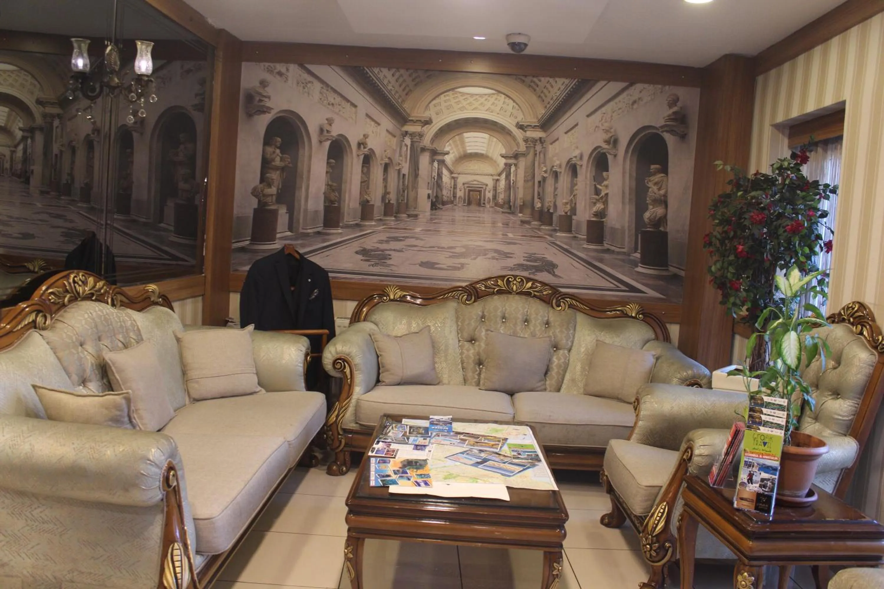 Seating area in GROSS HOTEL