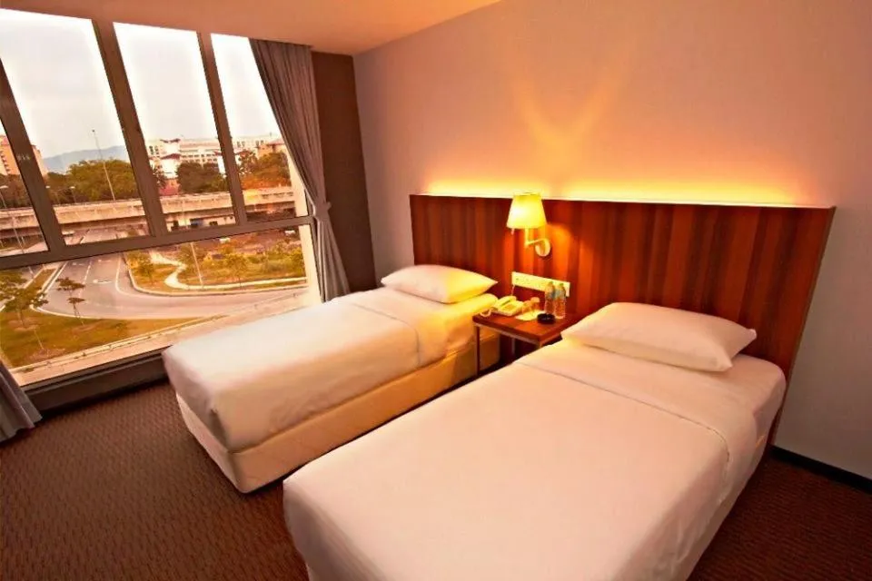 Bed in Sakura Boutique Hotel