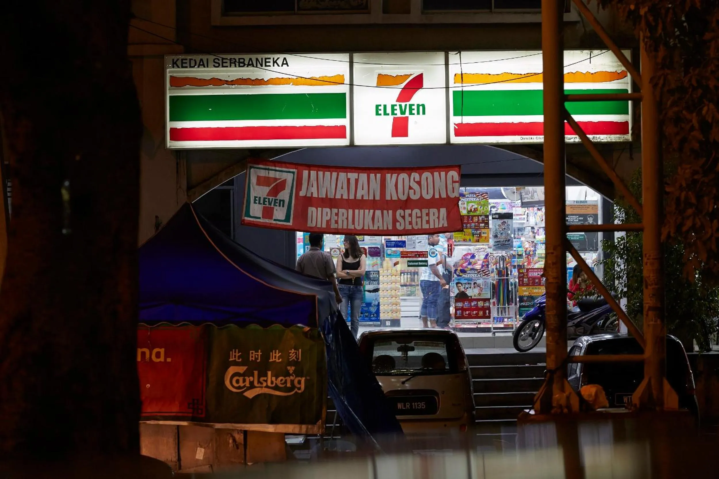 Supermarket/grocery shop in Sakura Boutique Hotel