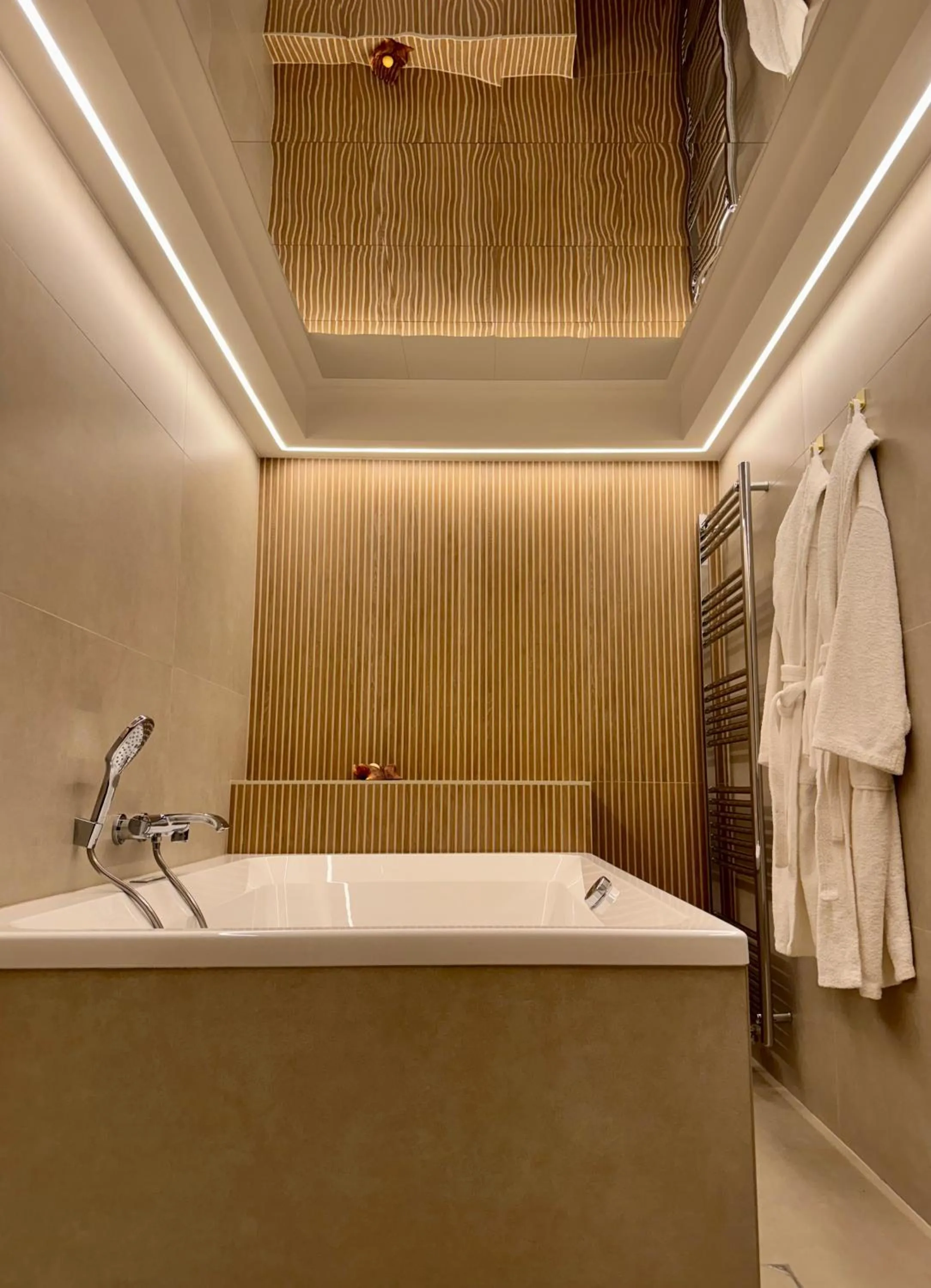 Hot Tub in Hotel de Maître de Vaughan