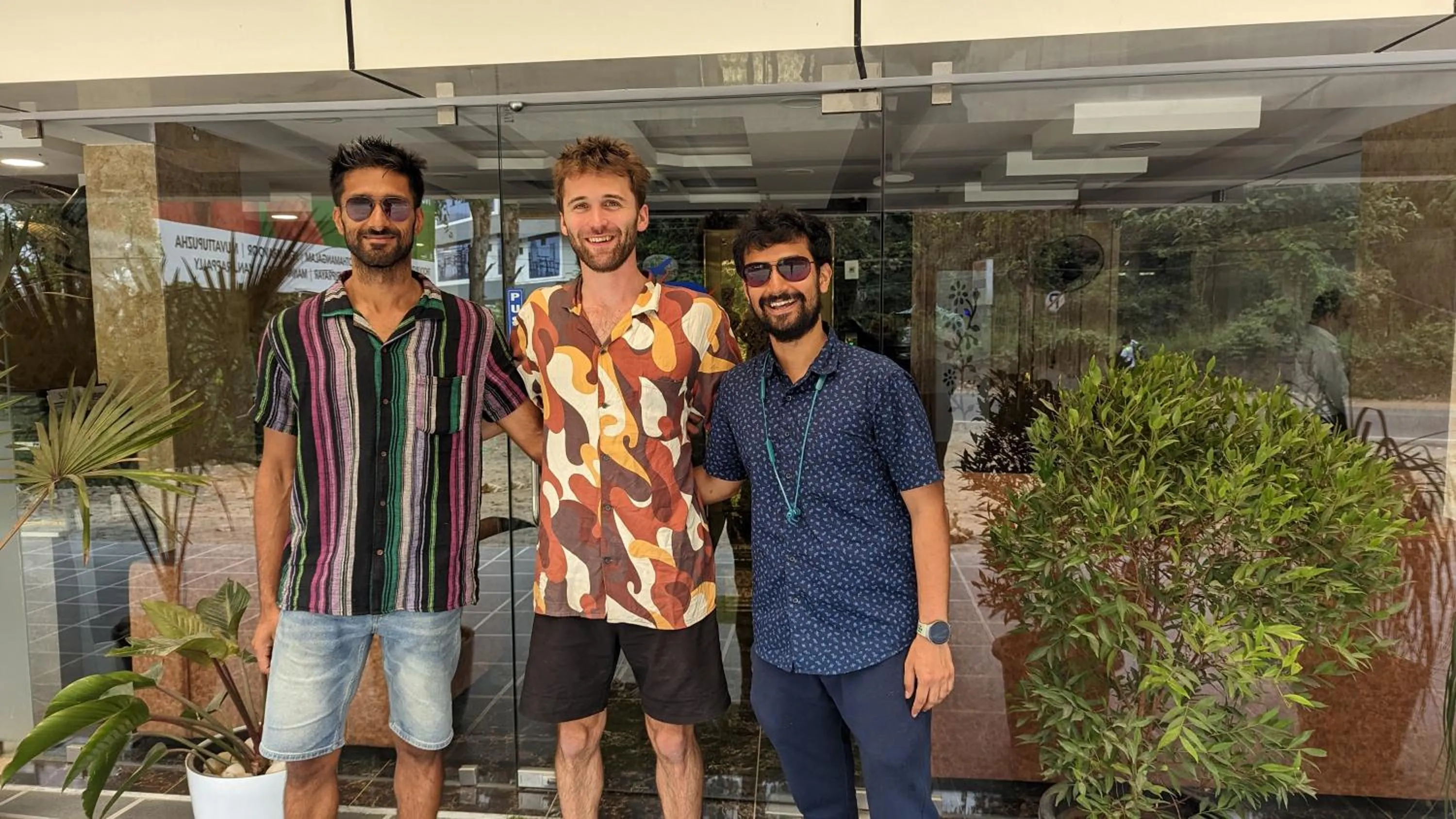 Day in Dreams Paradise Airport Residency