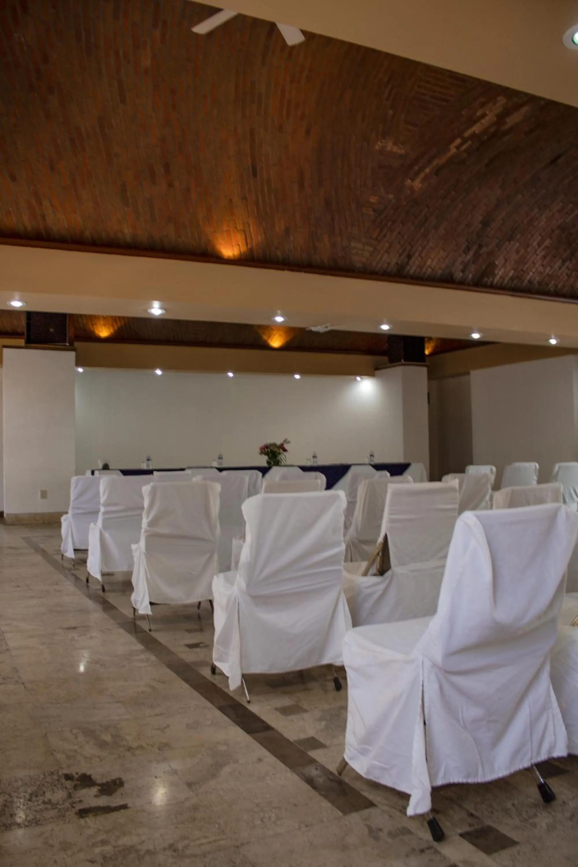 Business facilities in Hotel Villa Capri