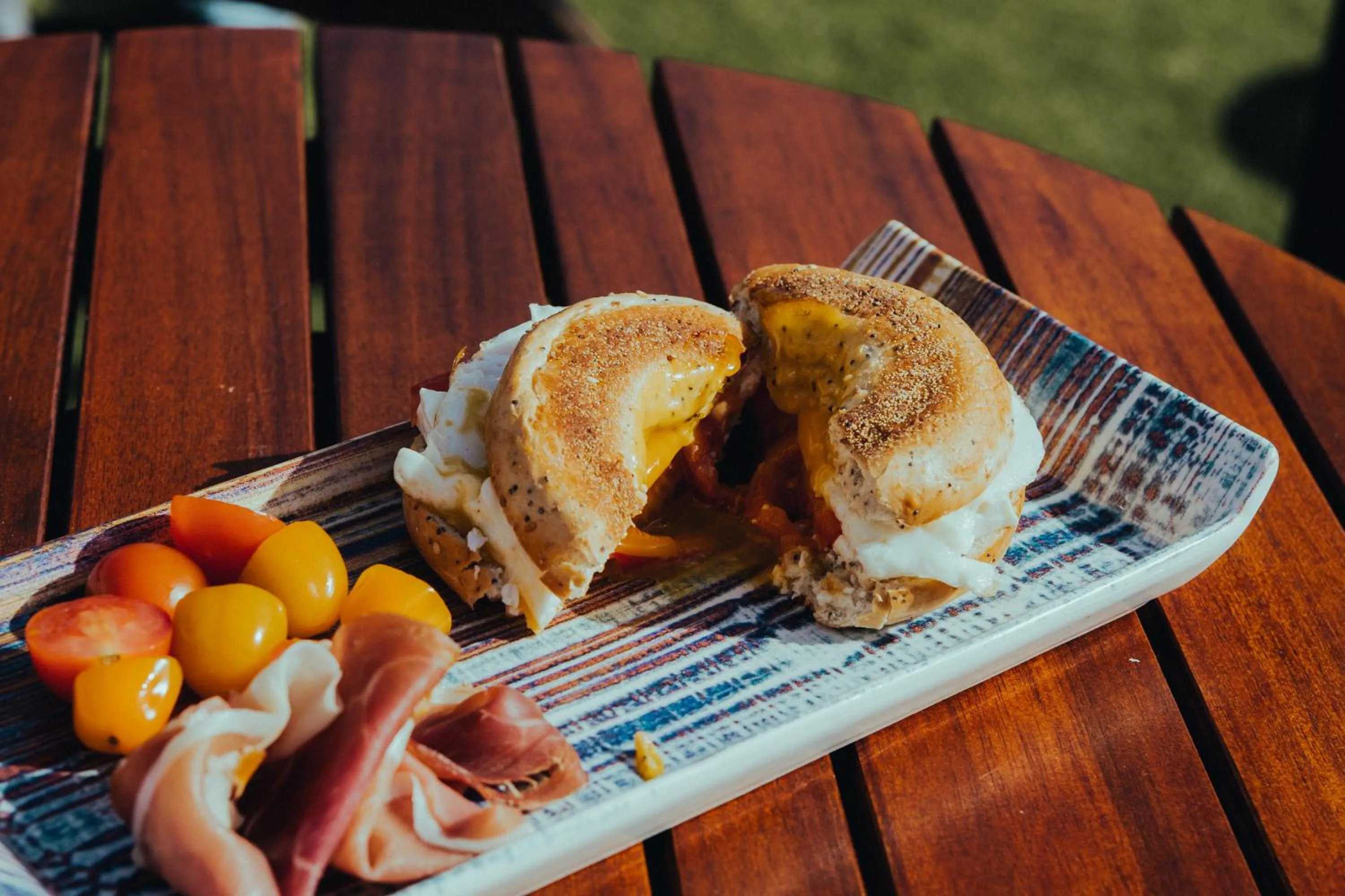 Breakfast in esZentrico Suites Jerez