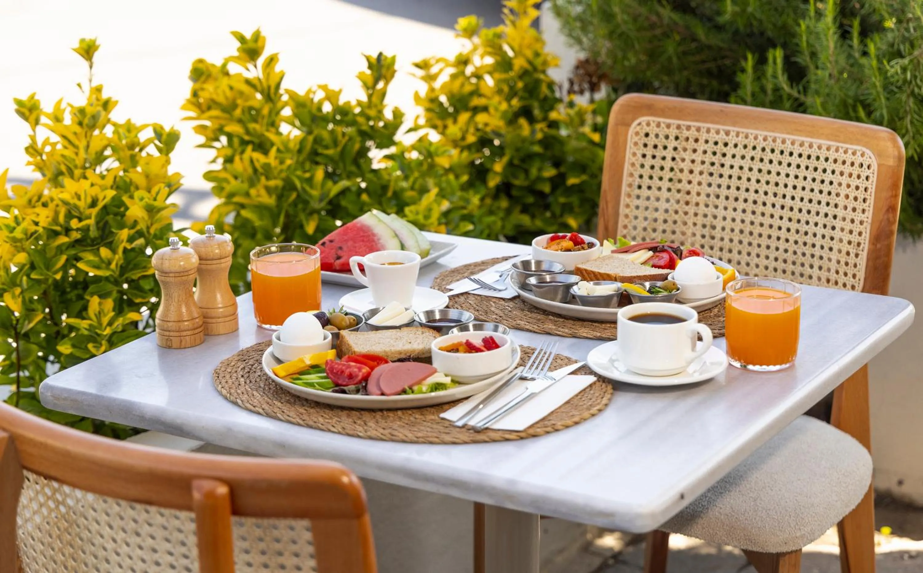 Day in Meshk Airport Hotel