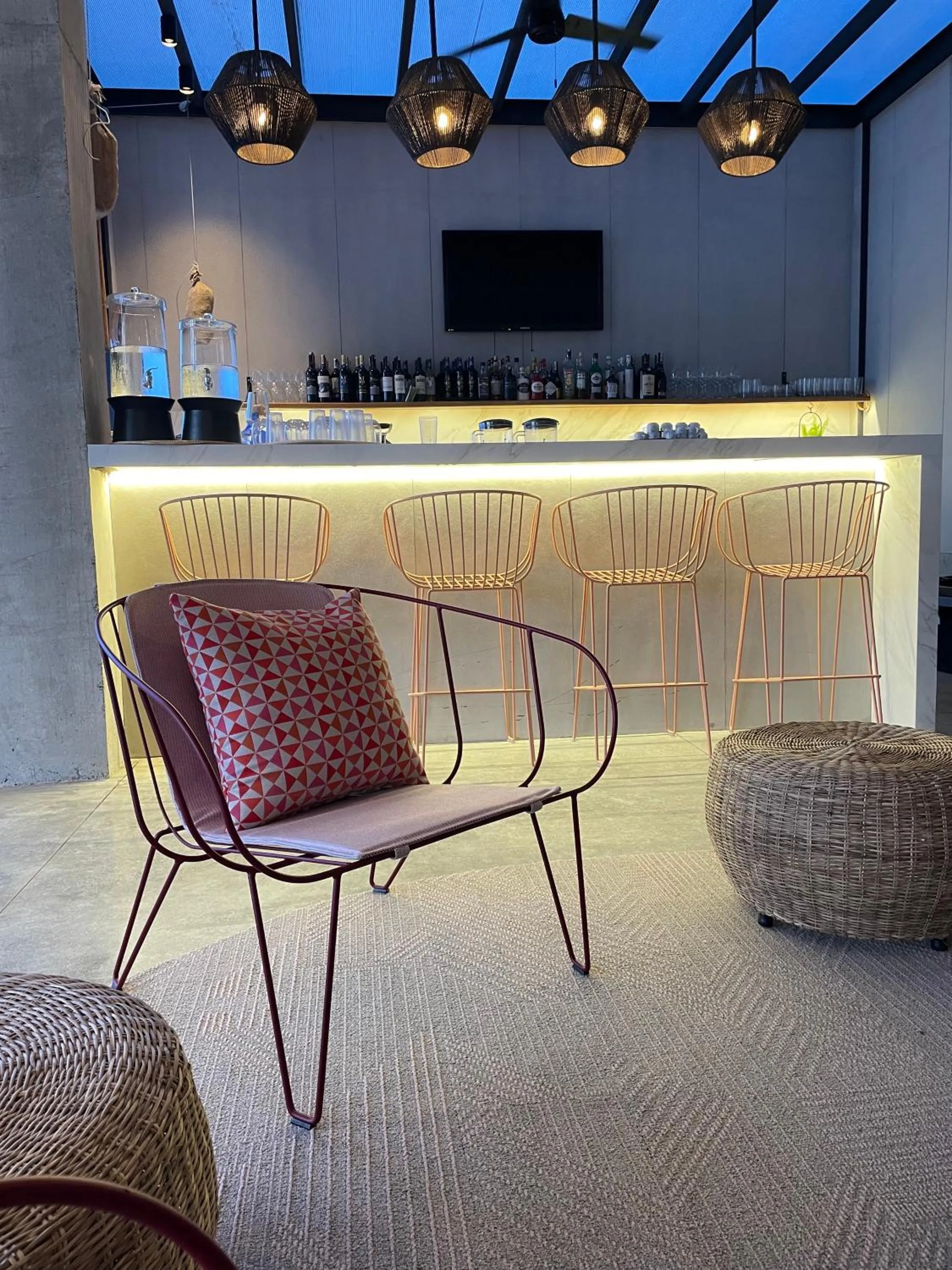 Lounge or bar in Eolia Sustainable Design Hotel