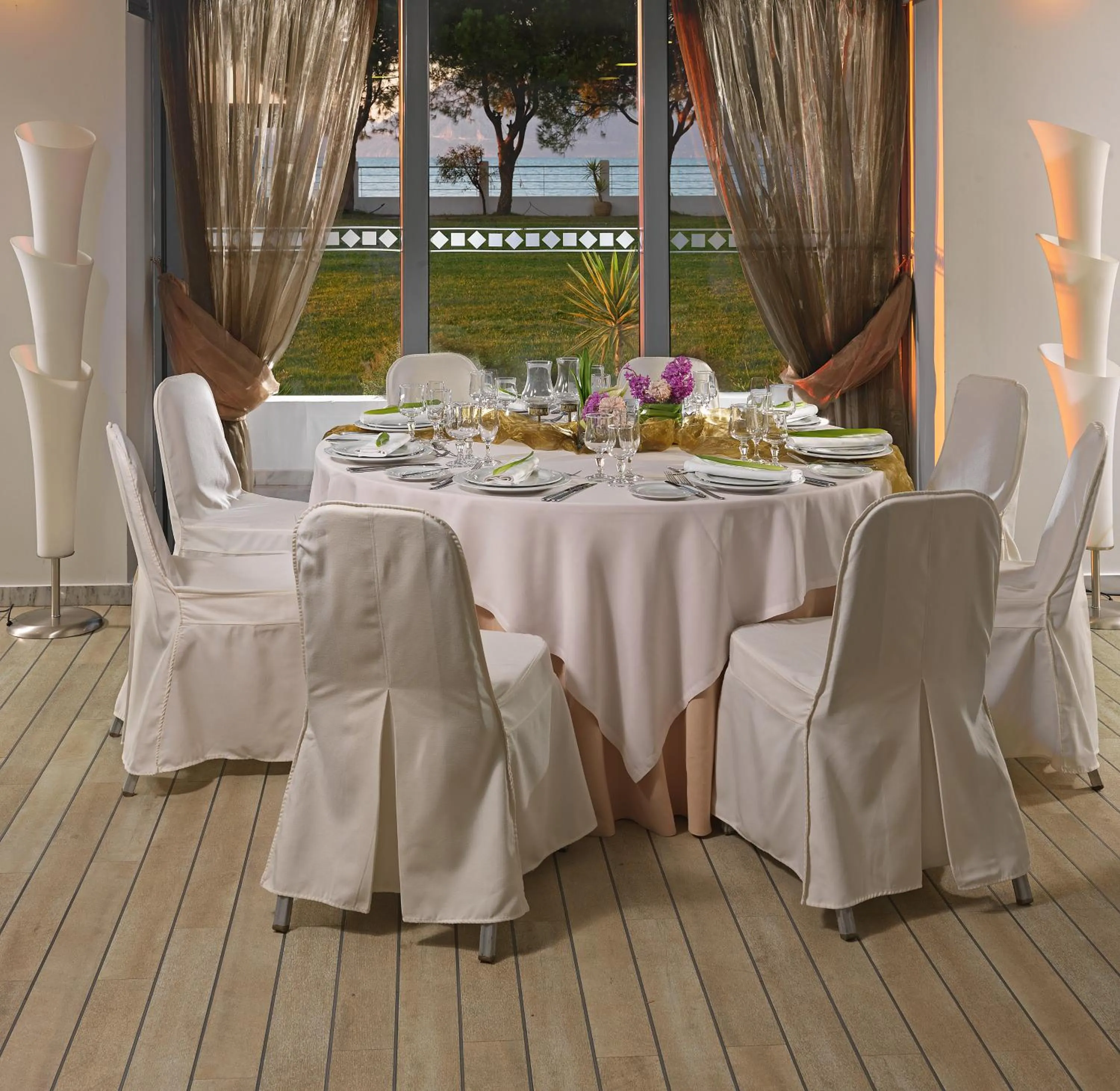 Banquet/Function facilities in Airotel Achaia Beach