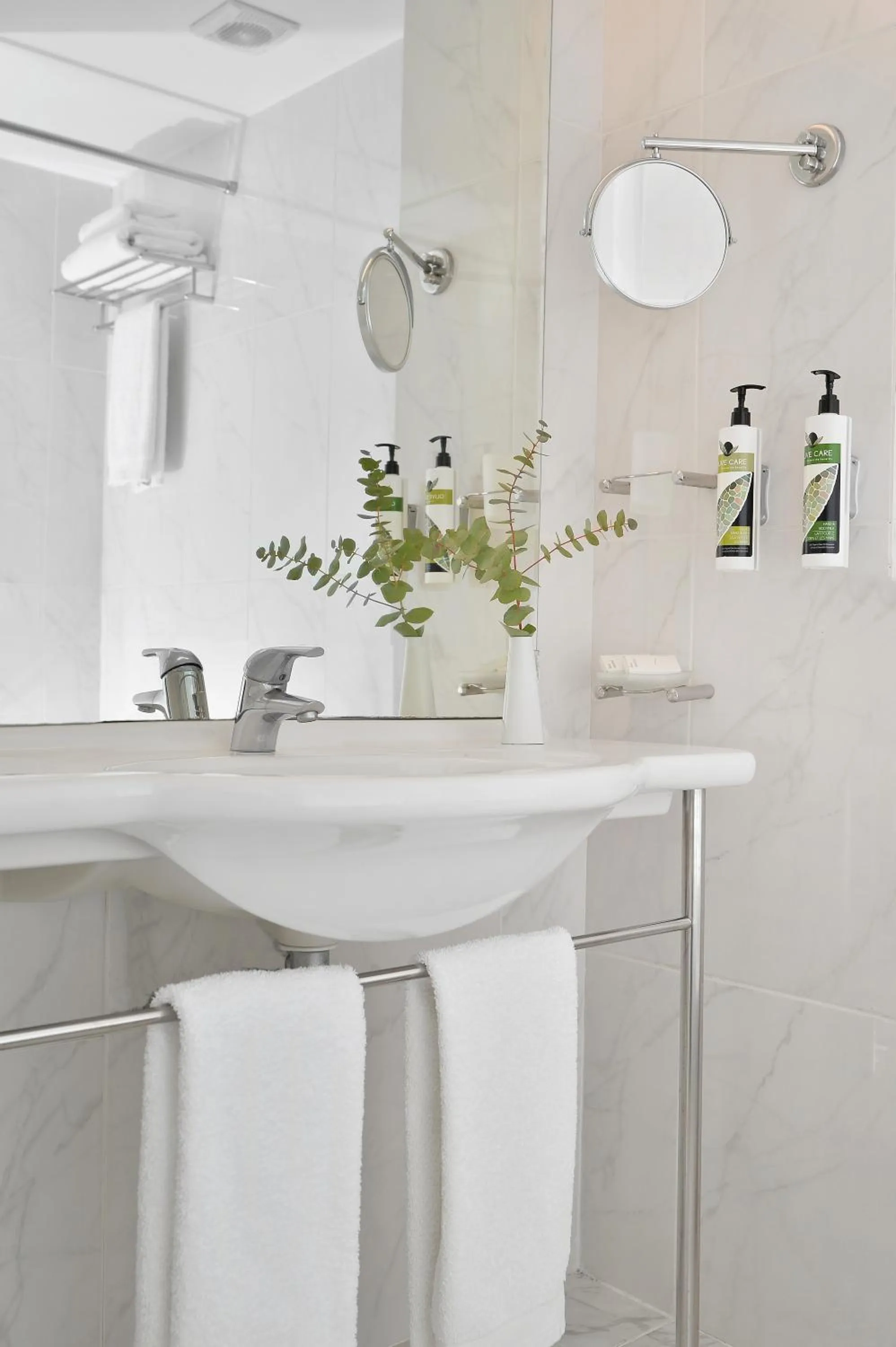 Bathroom in Airotel Achaia Beach