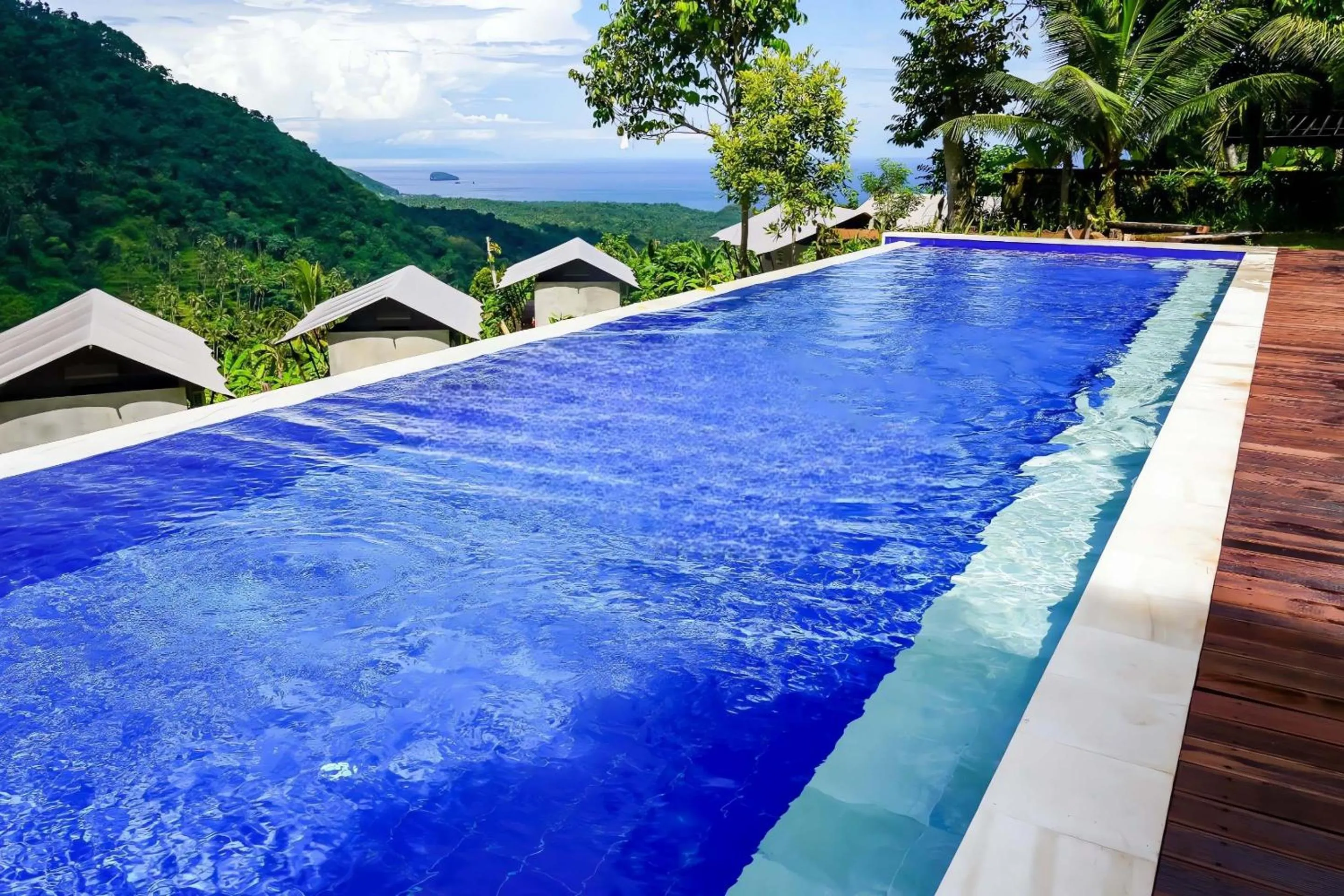 Swimming pool in Kaura Bali