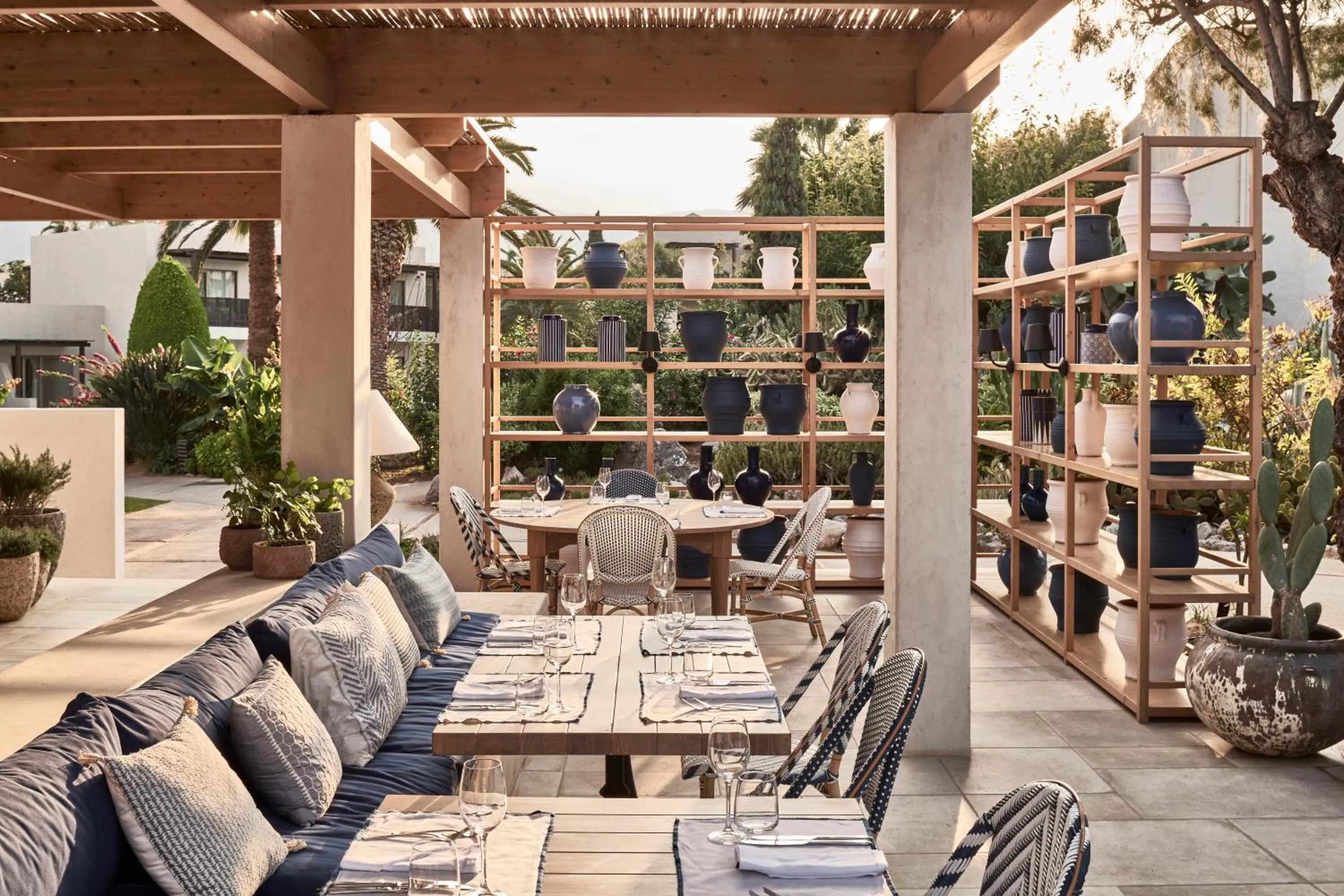 Restaurant/places to eat in Phāea Cretan Malia, a Member of Design Hotels