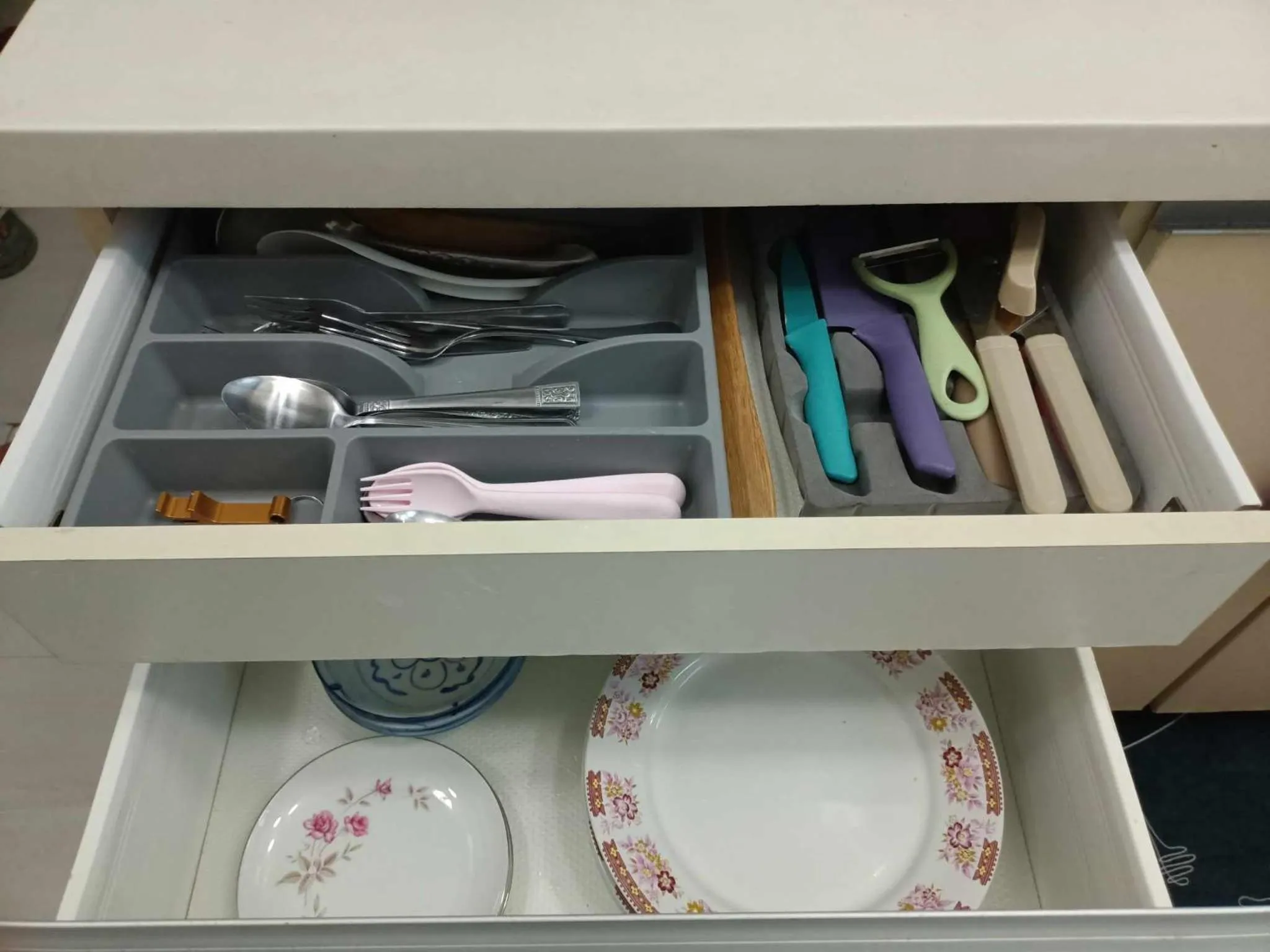 Azure Urban Resort with WIFI and Netflix