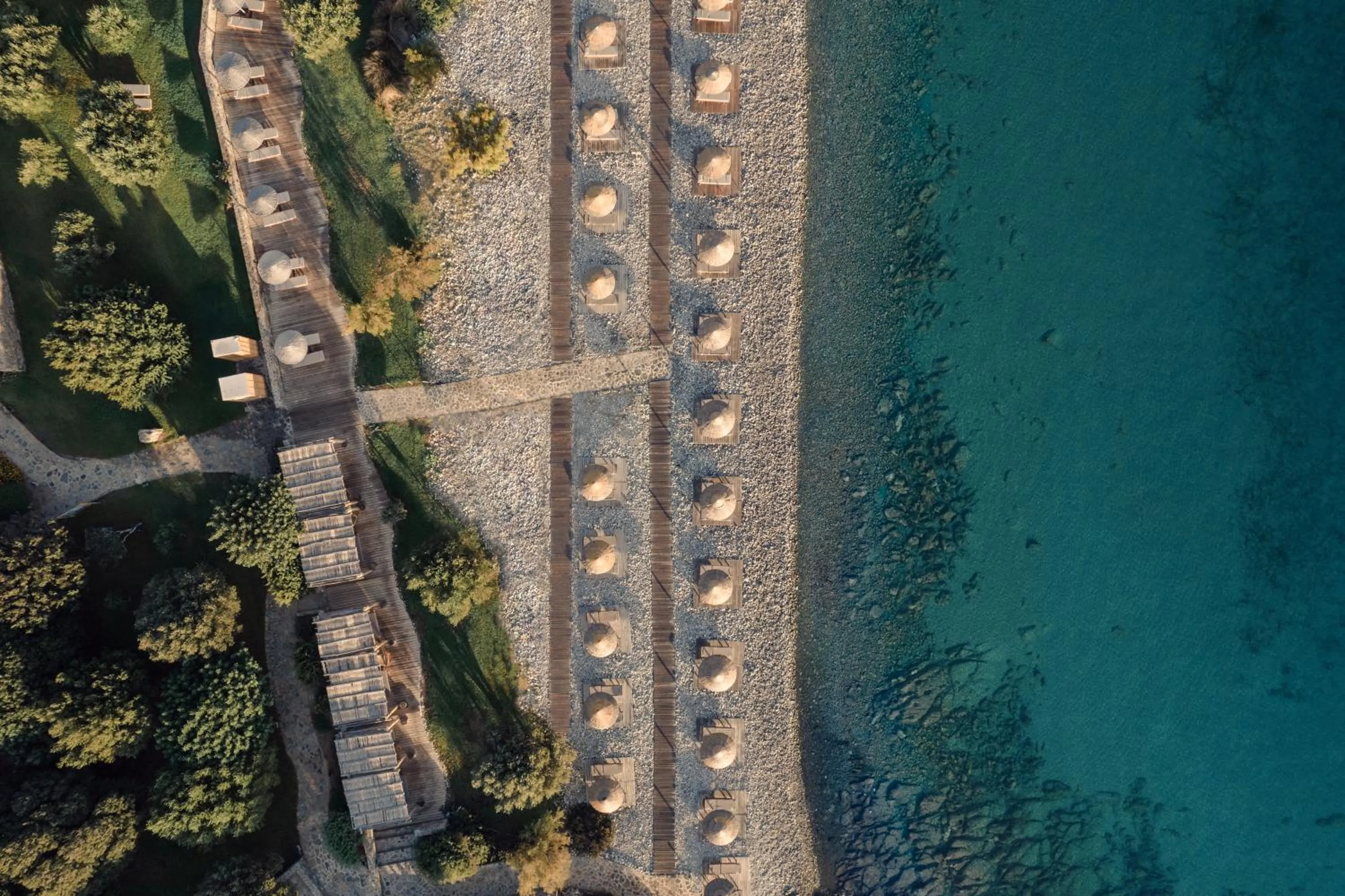 Beach in Phāea Blue - Small Luxury Hotels of the World