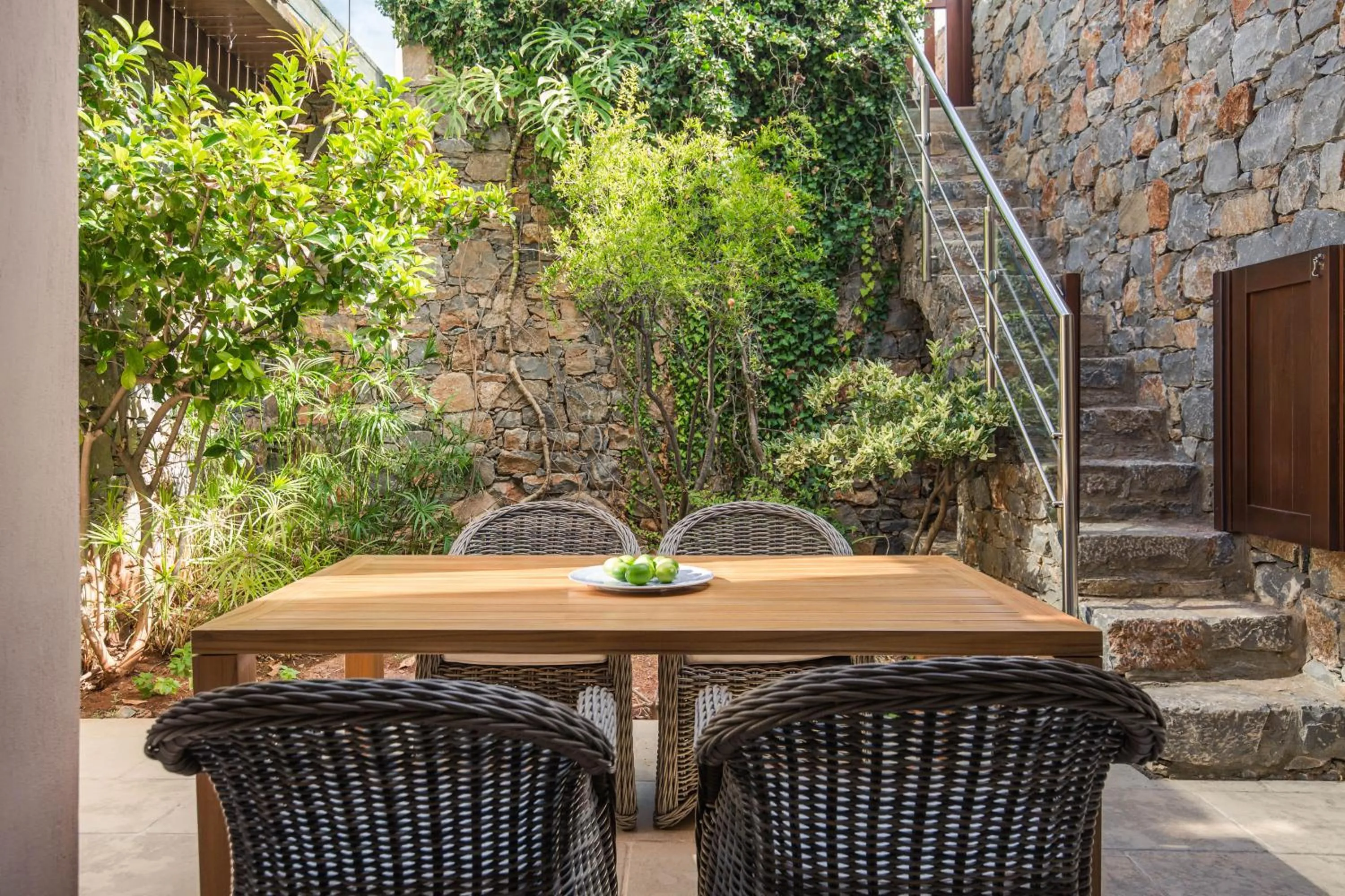 Garden in Phāea Blue - Small Luxury Hotels of the World