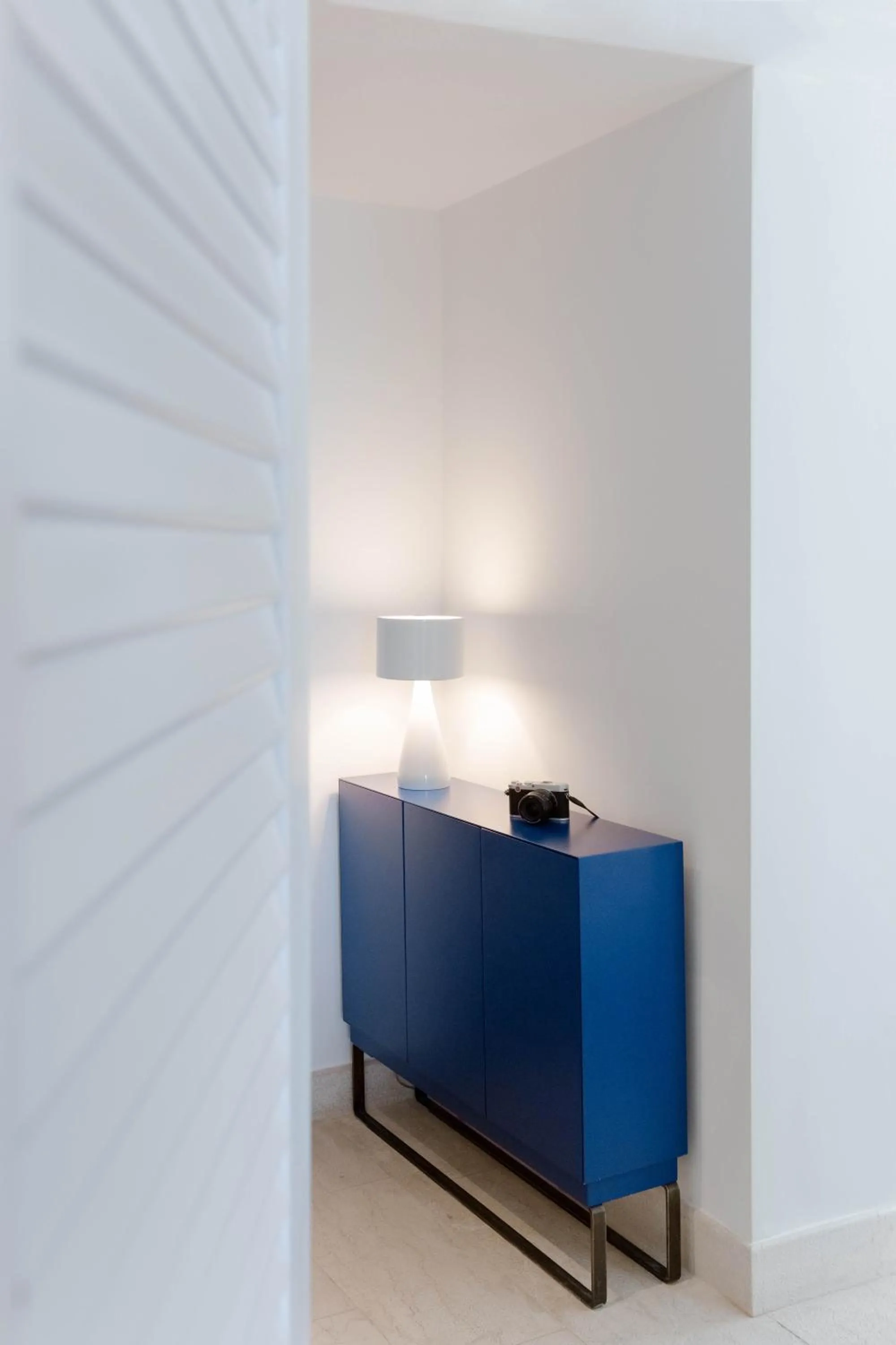 Decorative detail in Phāea Blue - Small Luxury Hotels of the World