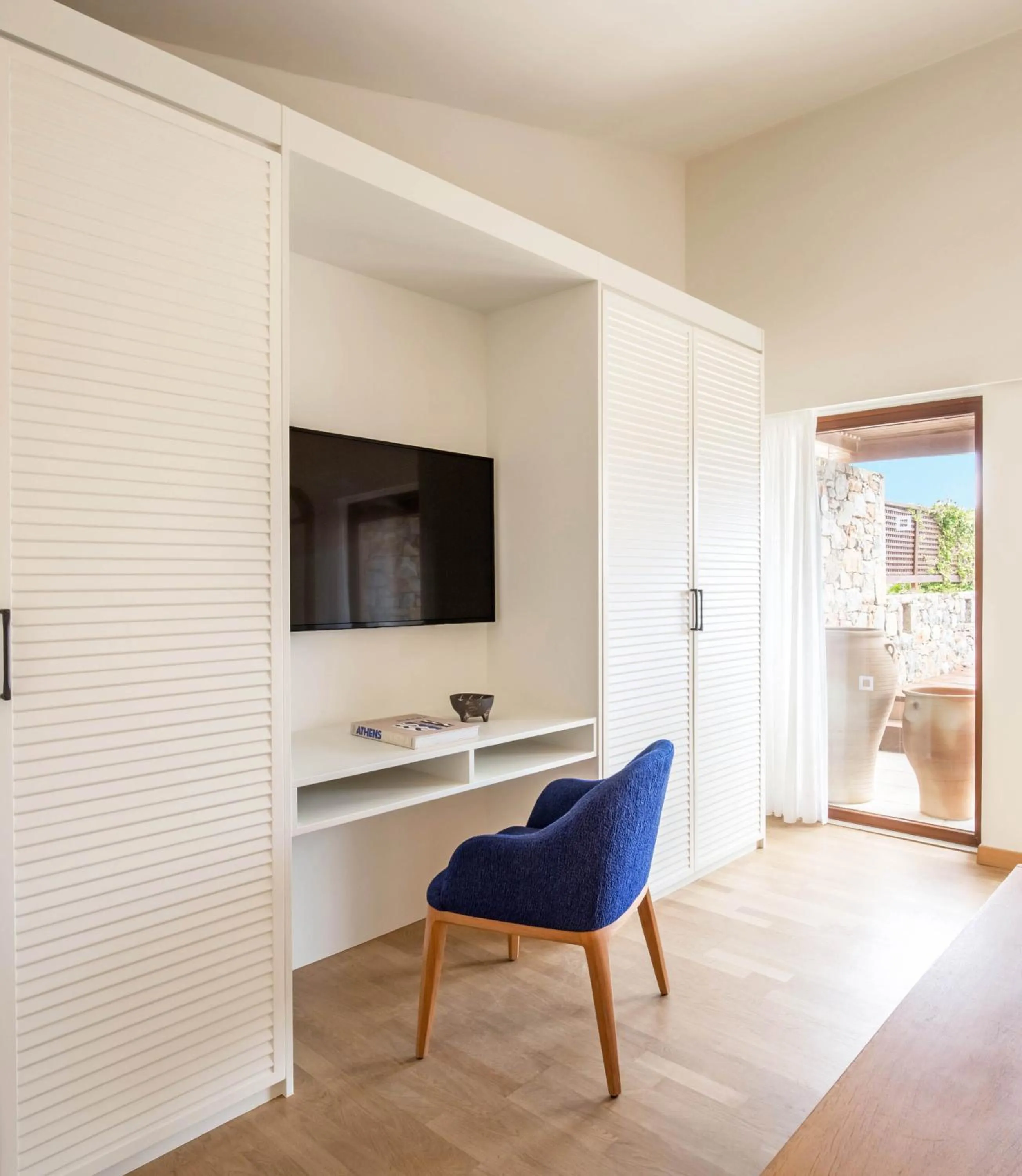 Living room in Phāea Blue - Small Luxury Hotels of the World