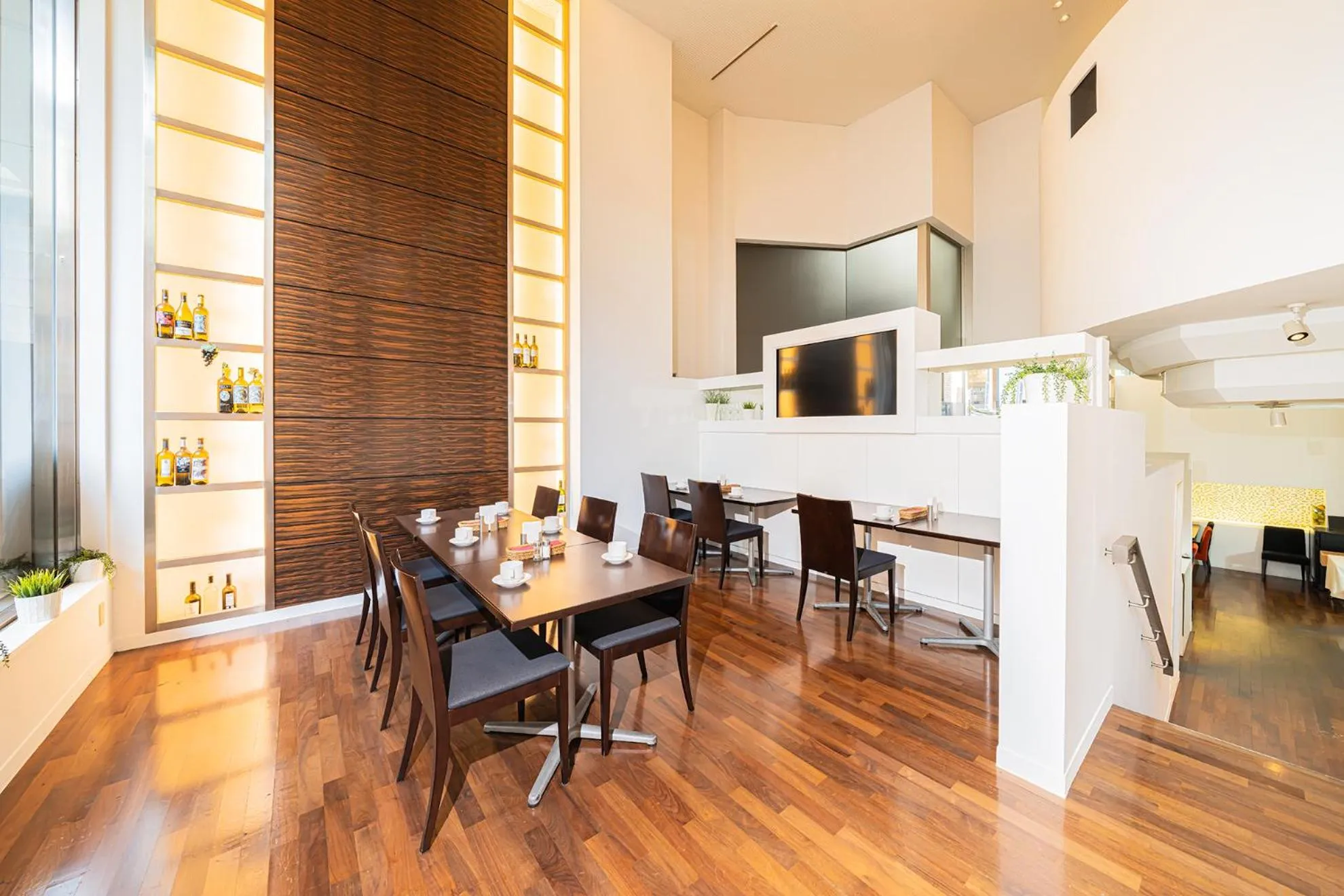 Restaurant/places to eat in Kanda Station Hotel