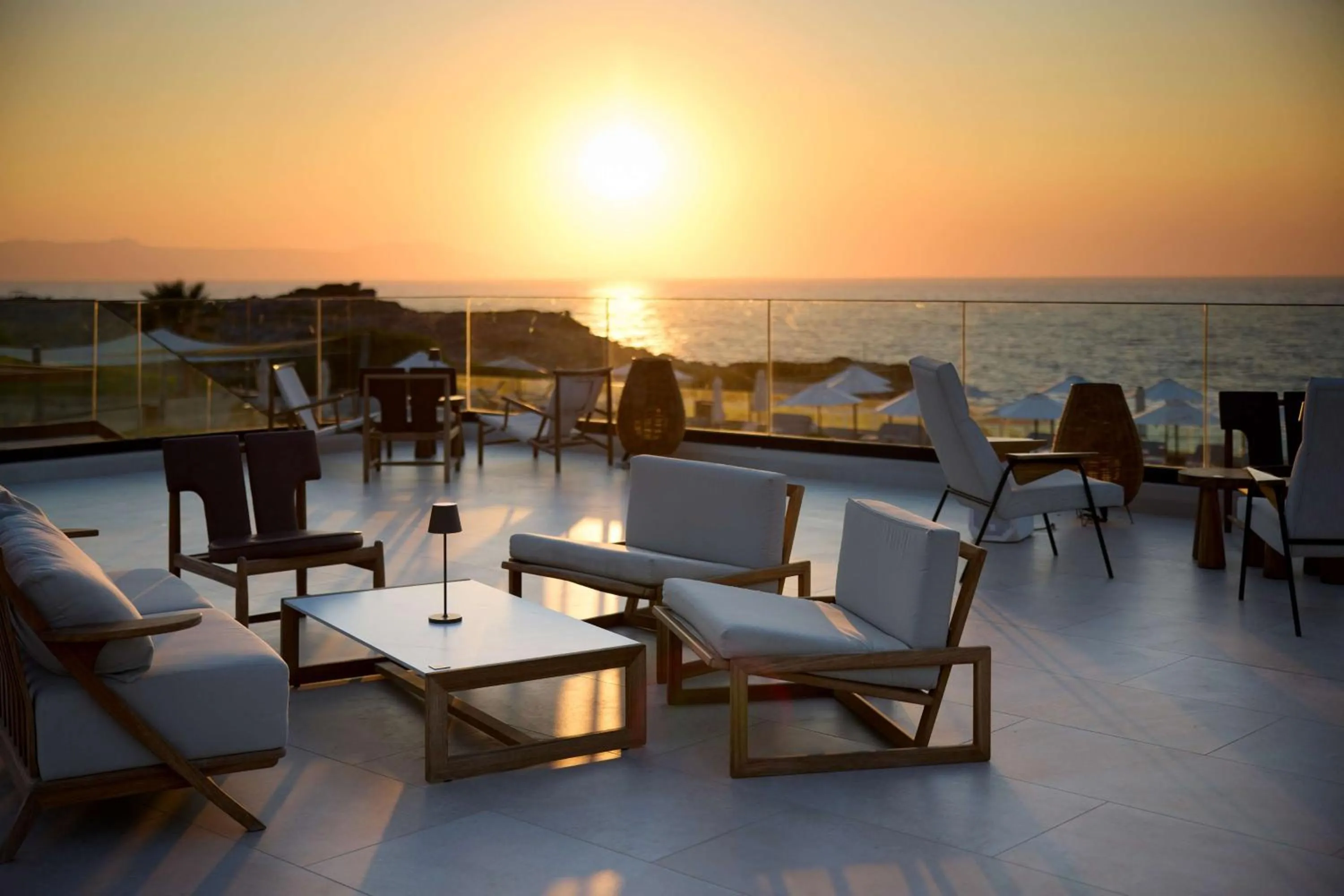 Restaurant/places to eat in Isla Brown Chania Resort, Curio Collection by Hilton