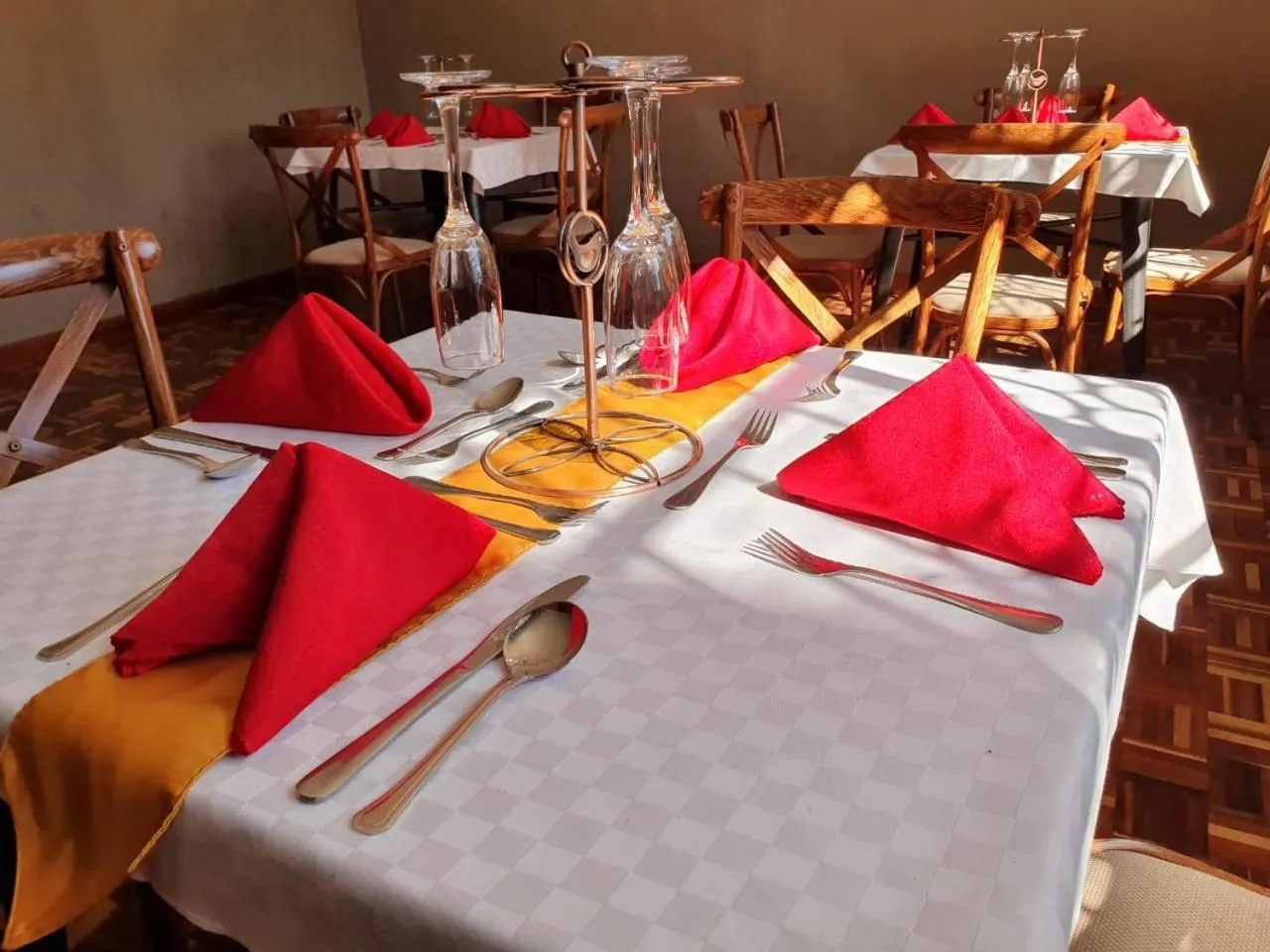 Restaurant/places to eat in The VIP Luxury Lounge Hotel