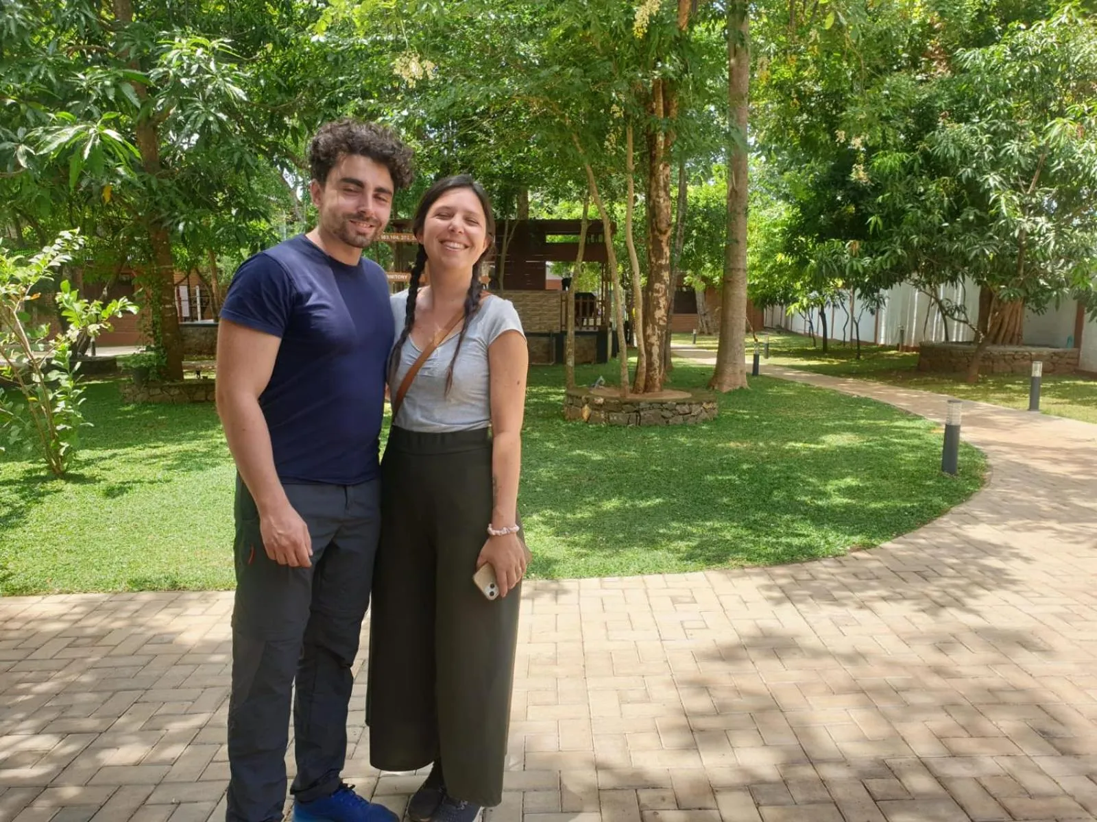 group of guests in Tepraas Sigiriya