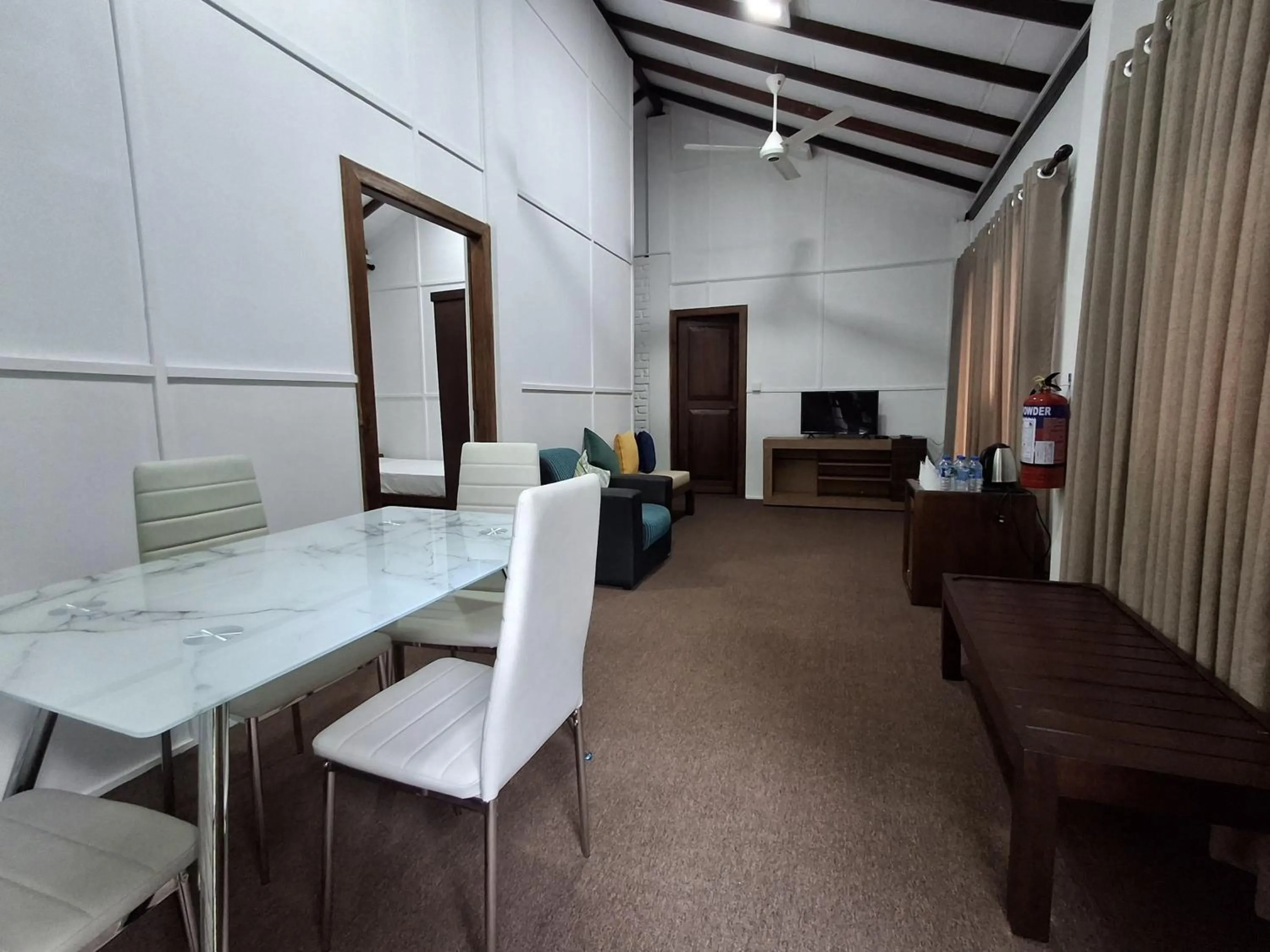 Living room in Tepraas Sigiriya