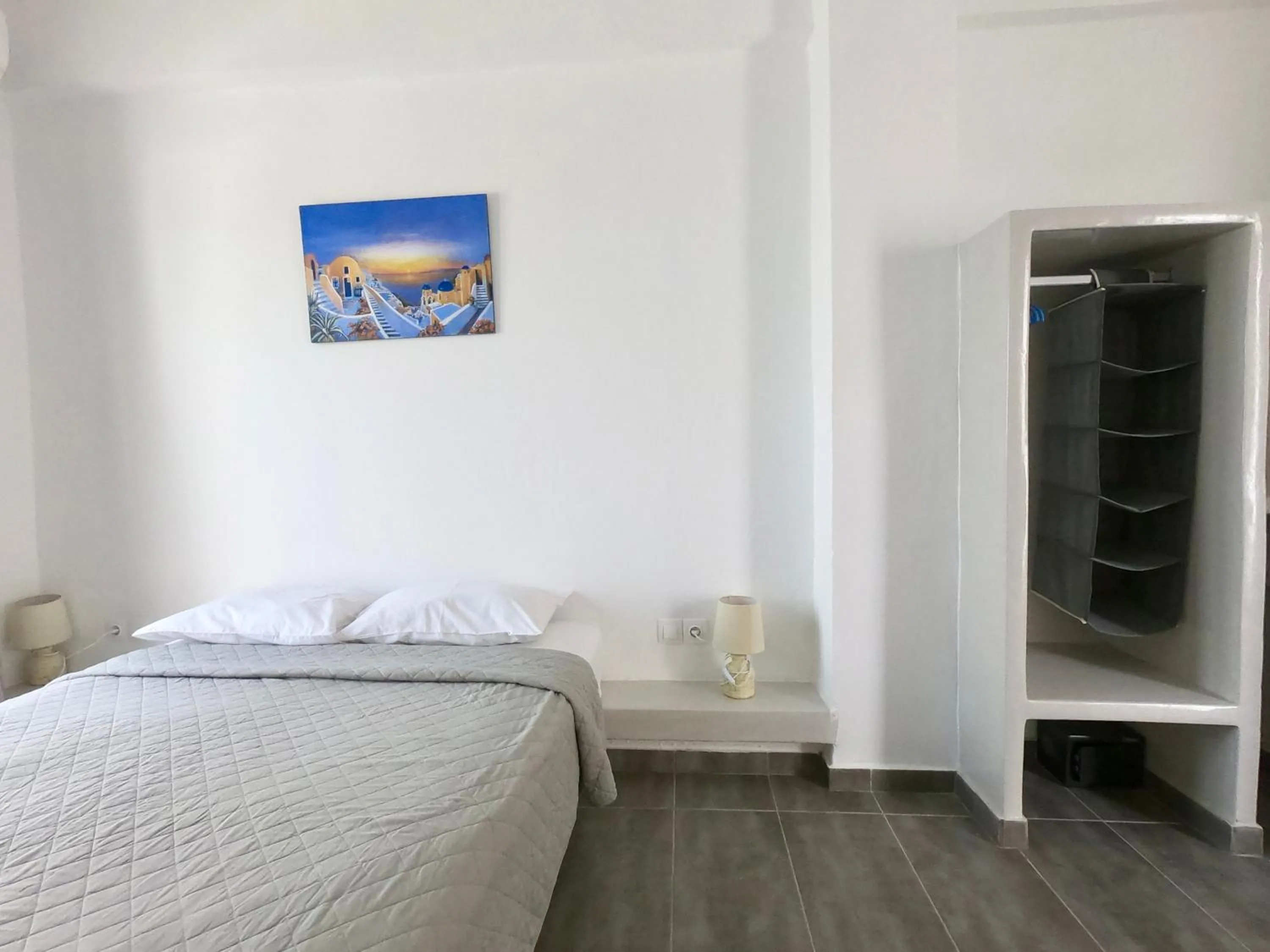 Bedroom, Bed in Anny Studios & Rooms Perissa Beach