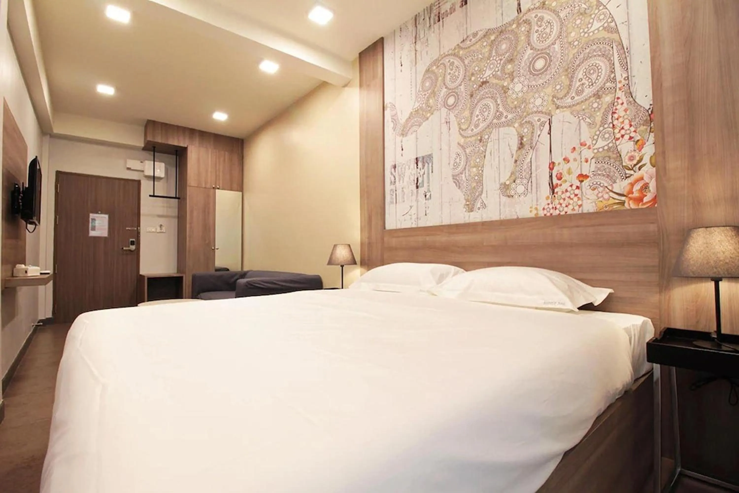 Bedroom in R 17 Living Hotel