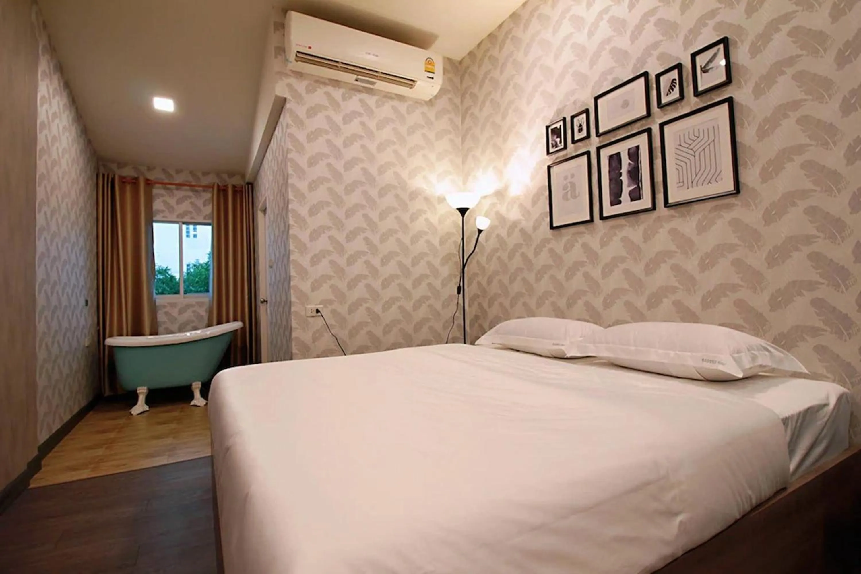 Bedroom in R 17 Living Hotel