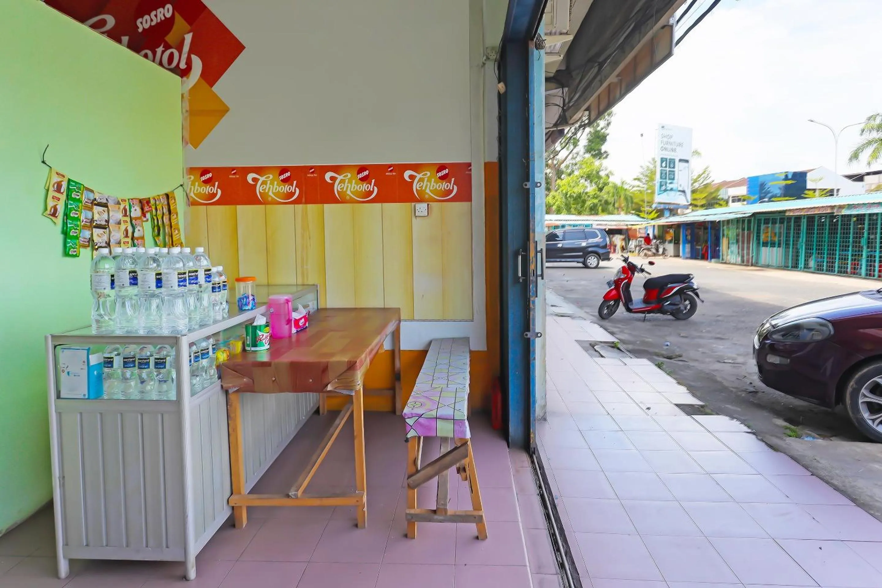 Lobby or reception in Hotel O Penginapan Pak DheNearMall Nagoya Hill