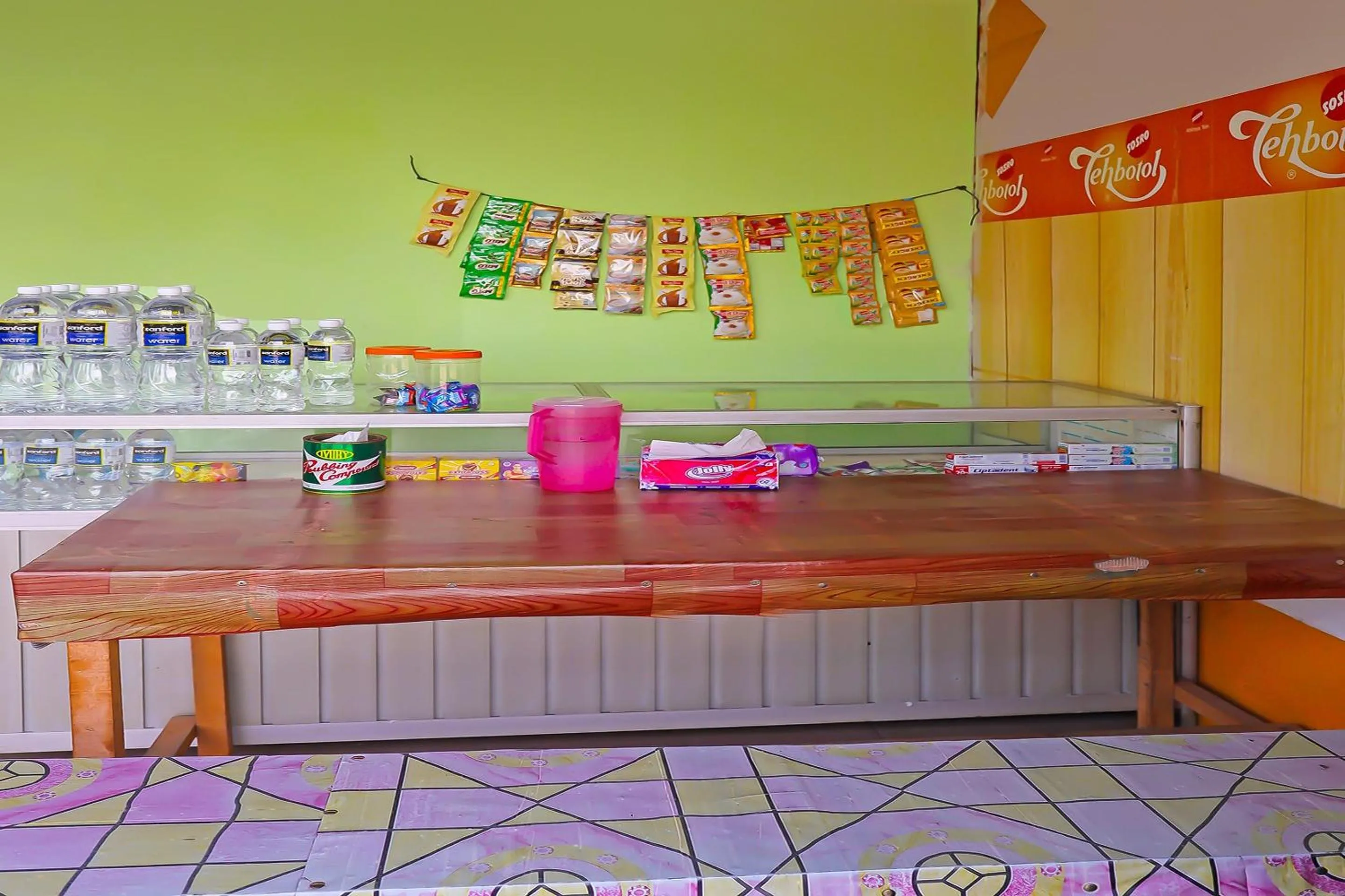 Lobby or reception in Hotel O Penginapan Pak DheNearMall Nagoya Hill