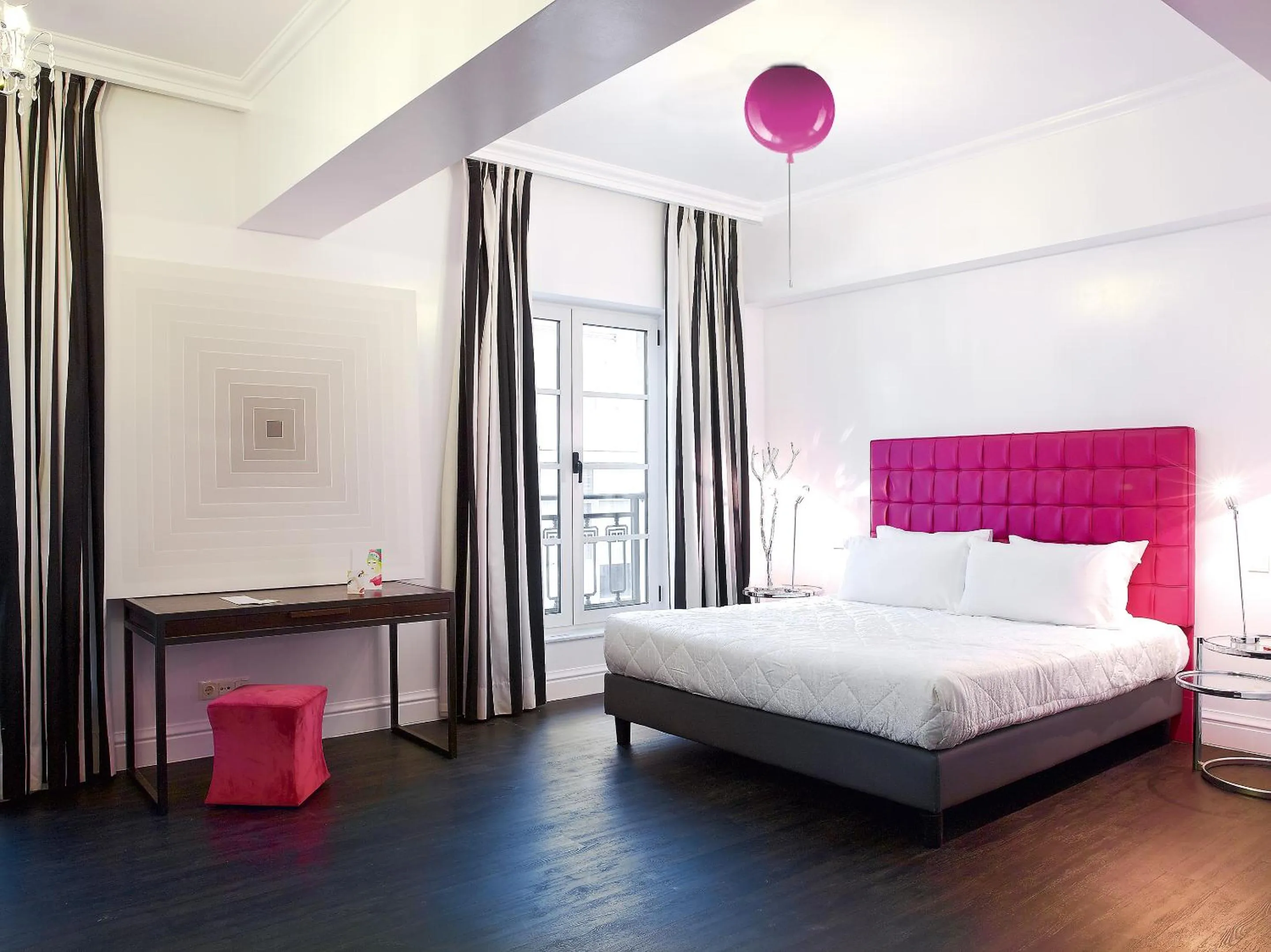 Photo of the whole room, Bed in Grecotel Pallas Athena