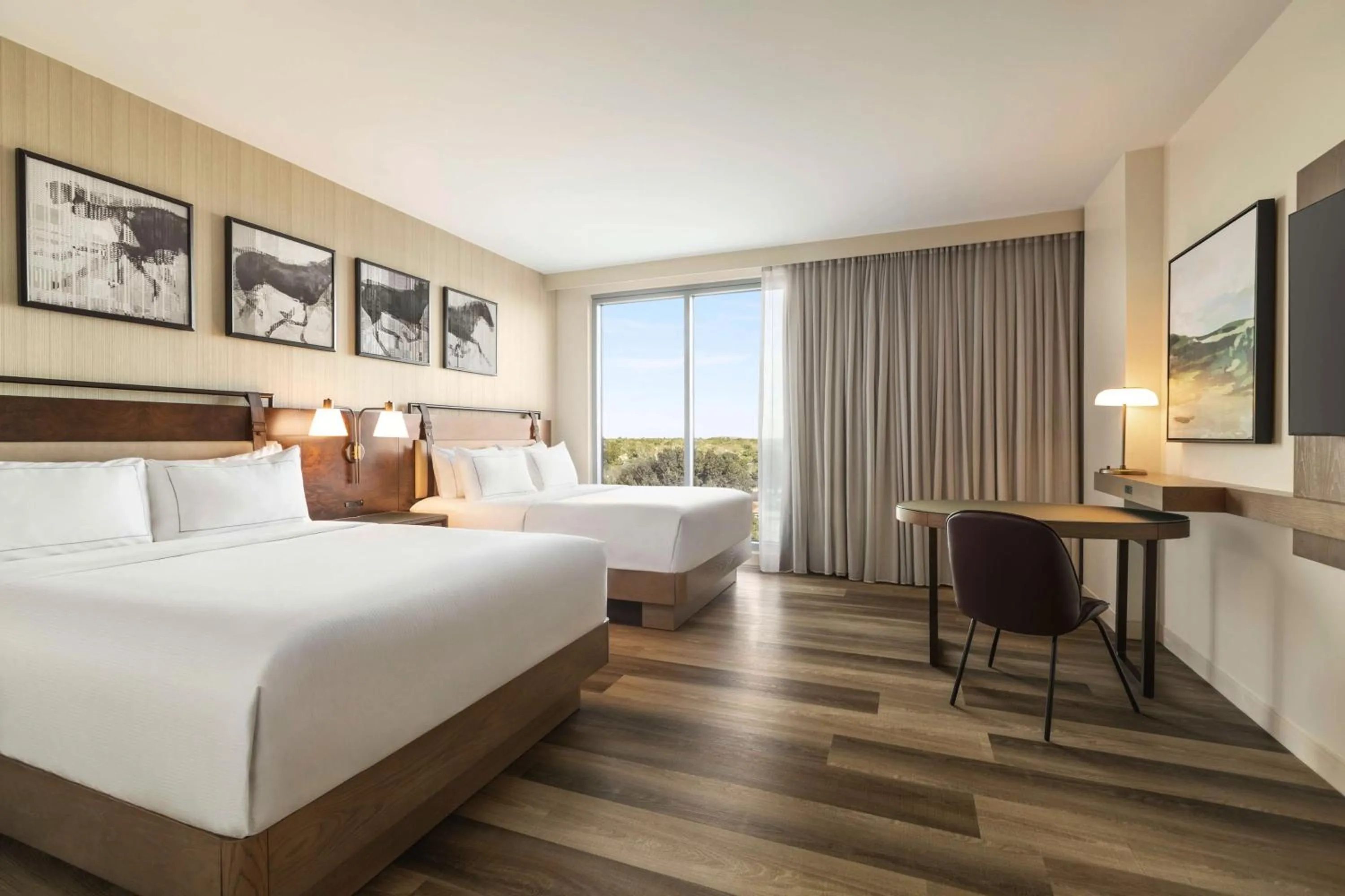 Bedroom, Bed in Doubletree By Hilton Abilene Downtown Convention Center